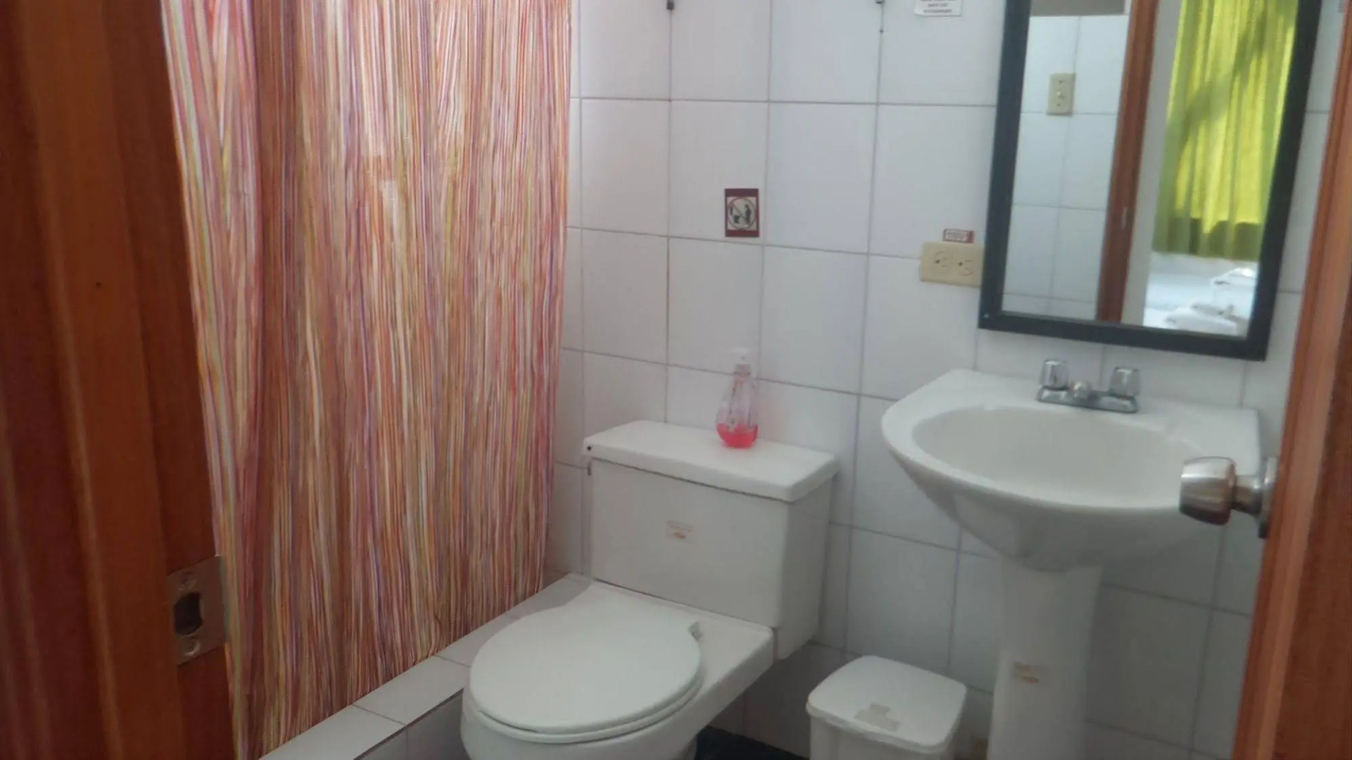 Galapagos House - Hostal