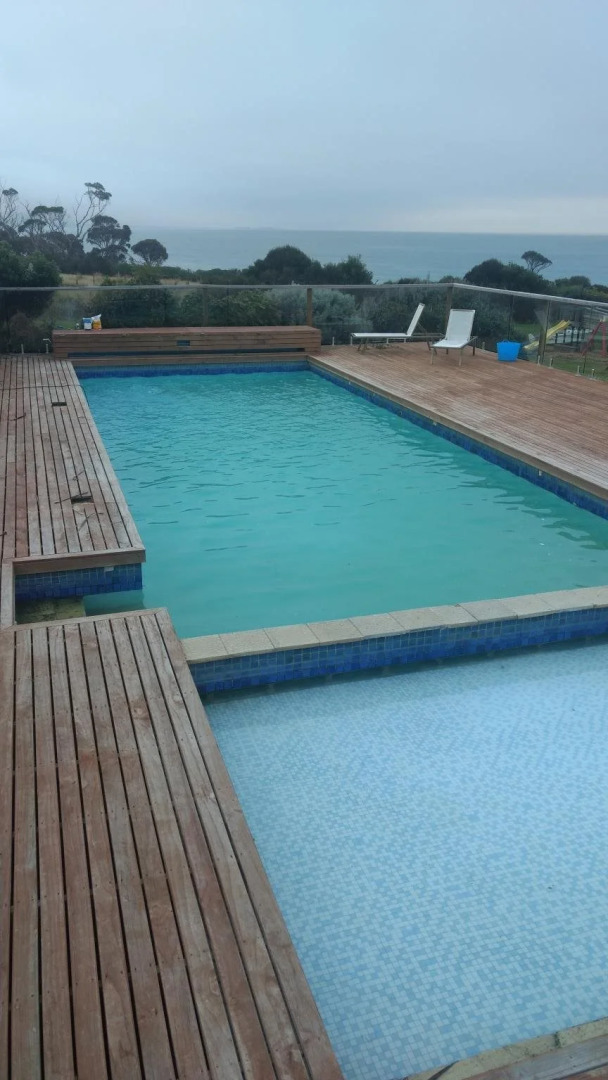 Diamond Island Resort & Penguin viewing