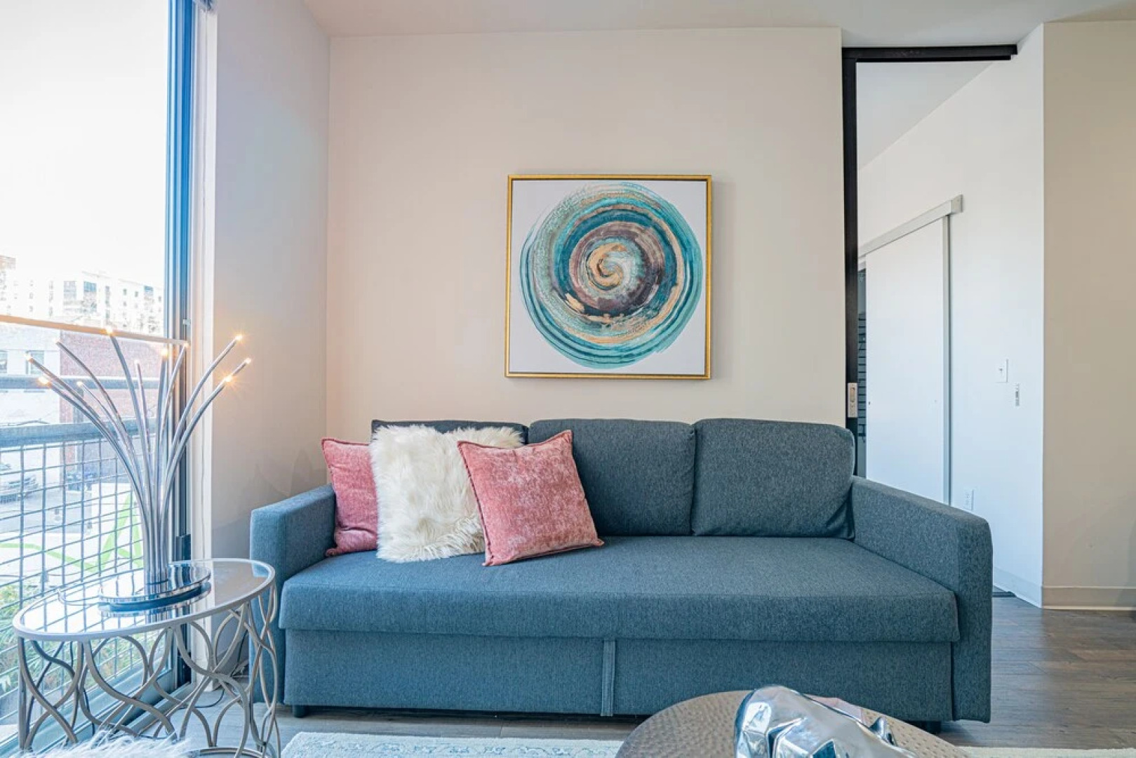 Washington DC Luxury Suites by H