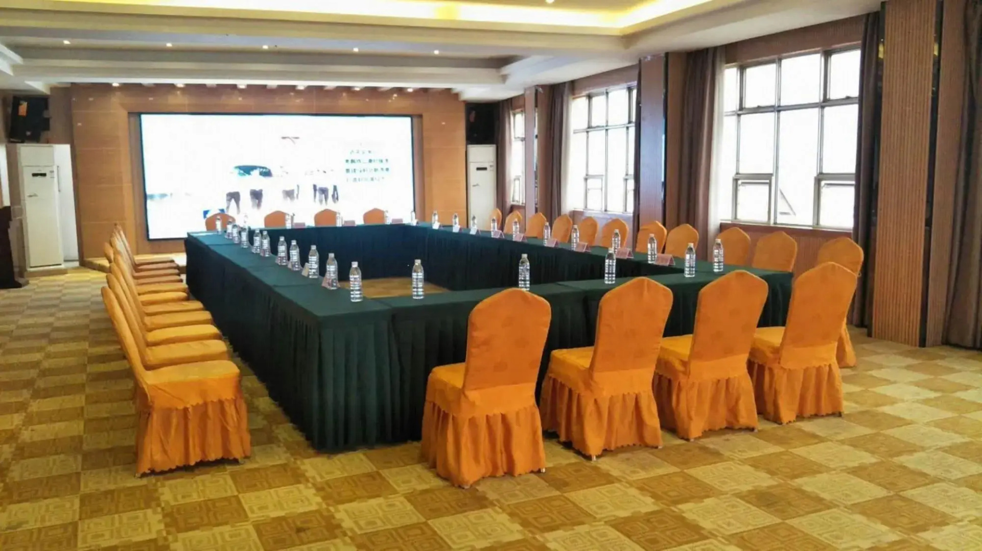 Beihai Xilaifeng Seaview Hotel