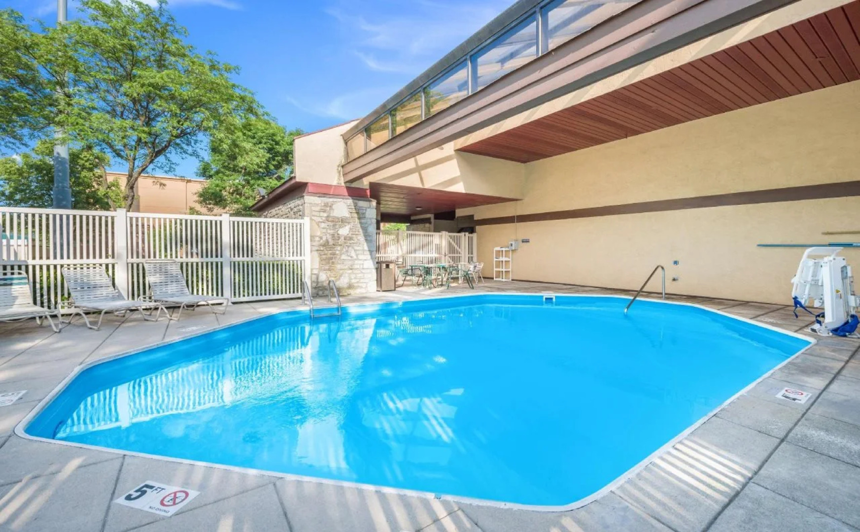 Red Roof Inn Columbus - Grove City