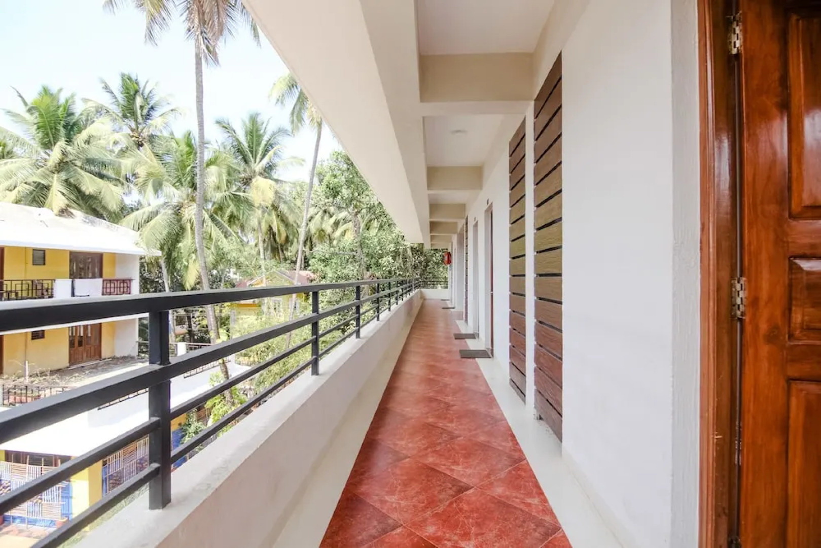 Royale Nirvana Resort