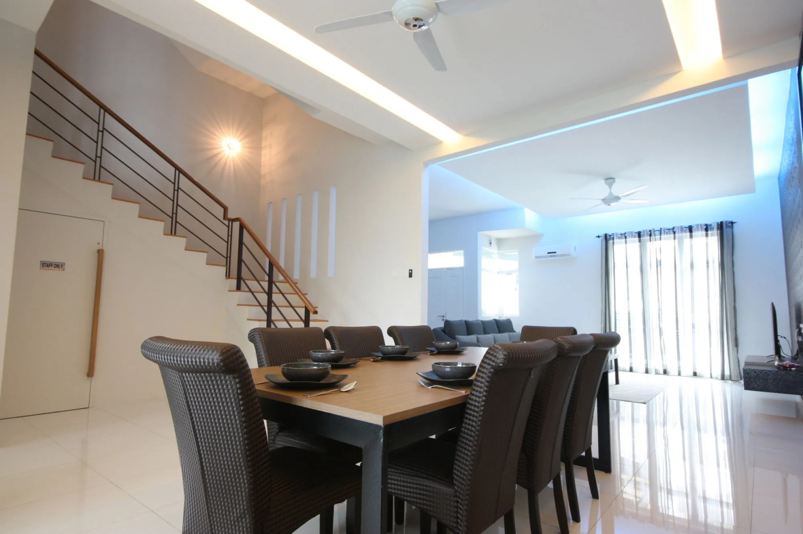 Shamrock Beach Villas 9