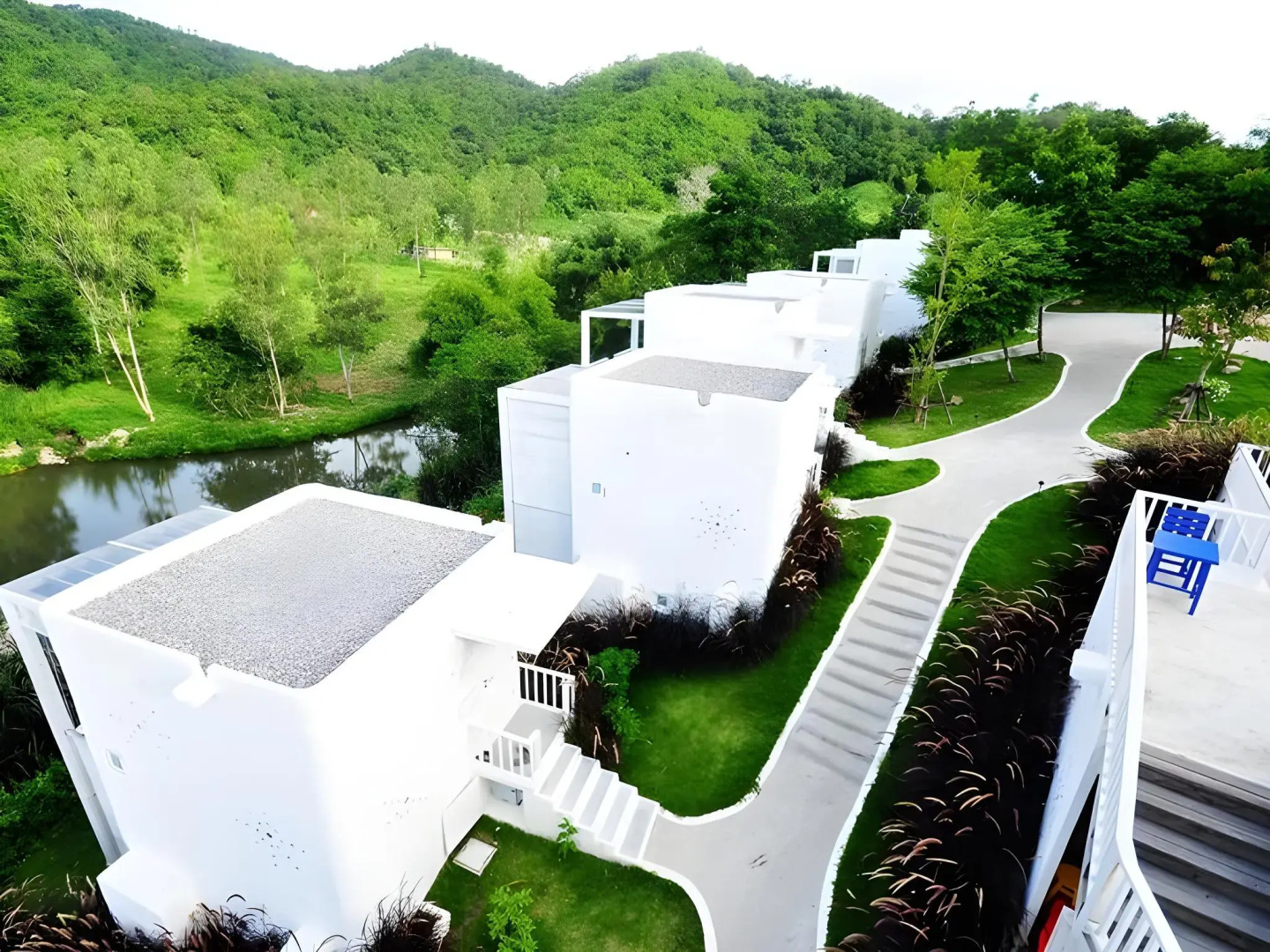 Aristo Chic Resort & Farm