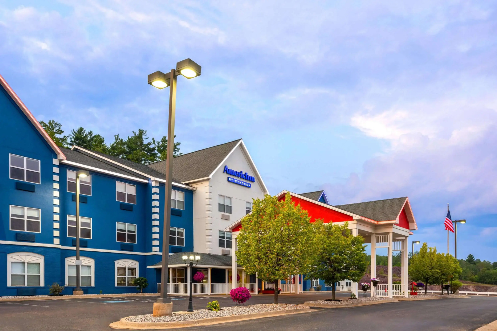 AmericInn by Wyndham Iron Mountain