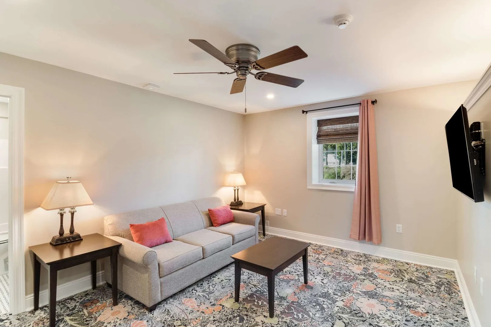 The Port Inn and Cottages, an Ascend Collection Hotel