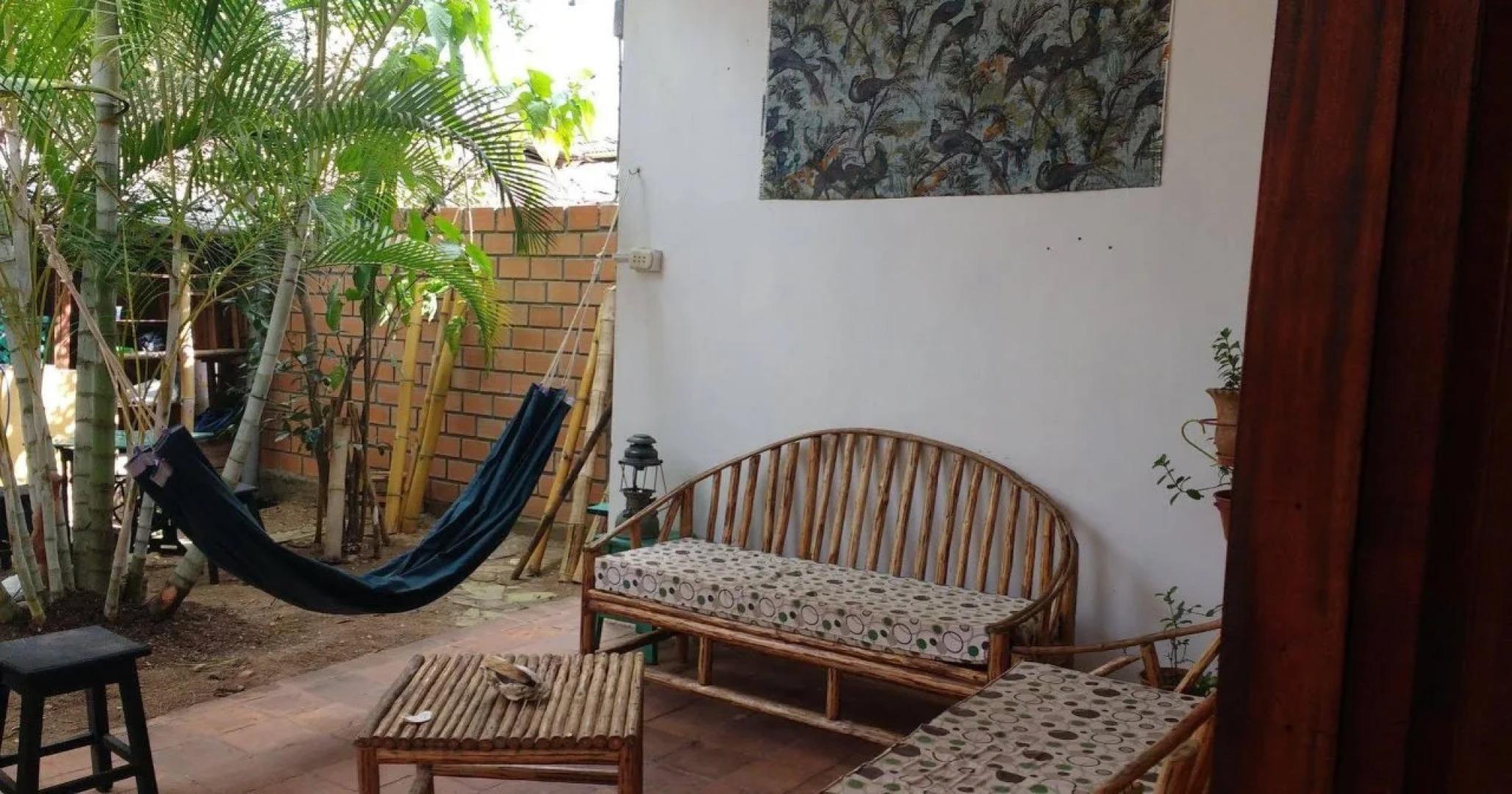 Bambu Backpackers Hostel - Adults Only