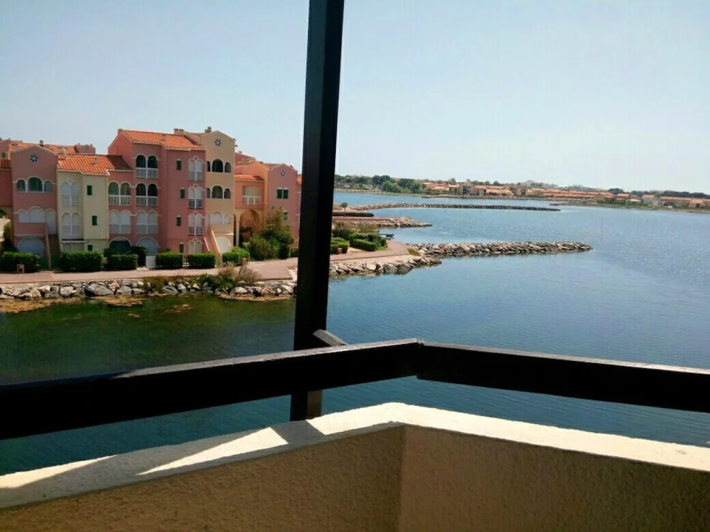 Apartment with 2 Bedrooms in Le Barcarès, with Wonderful Mountain View, Shared Pool And Furnished Terrace - 2 Km From the Beach