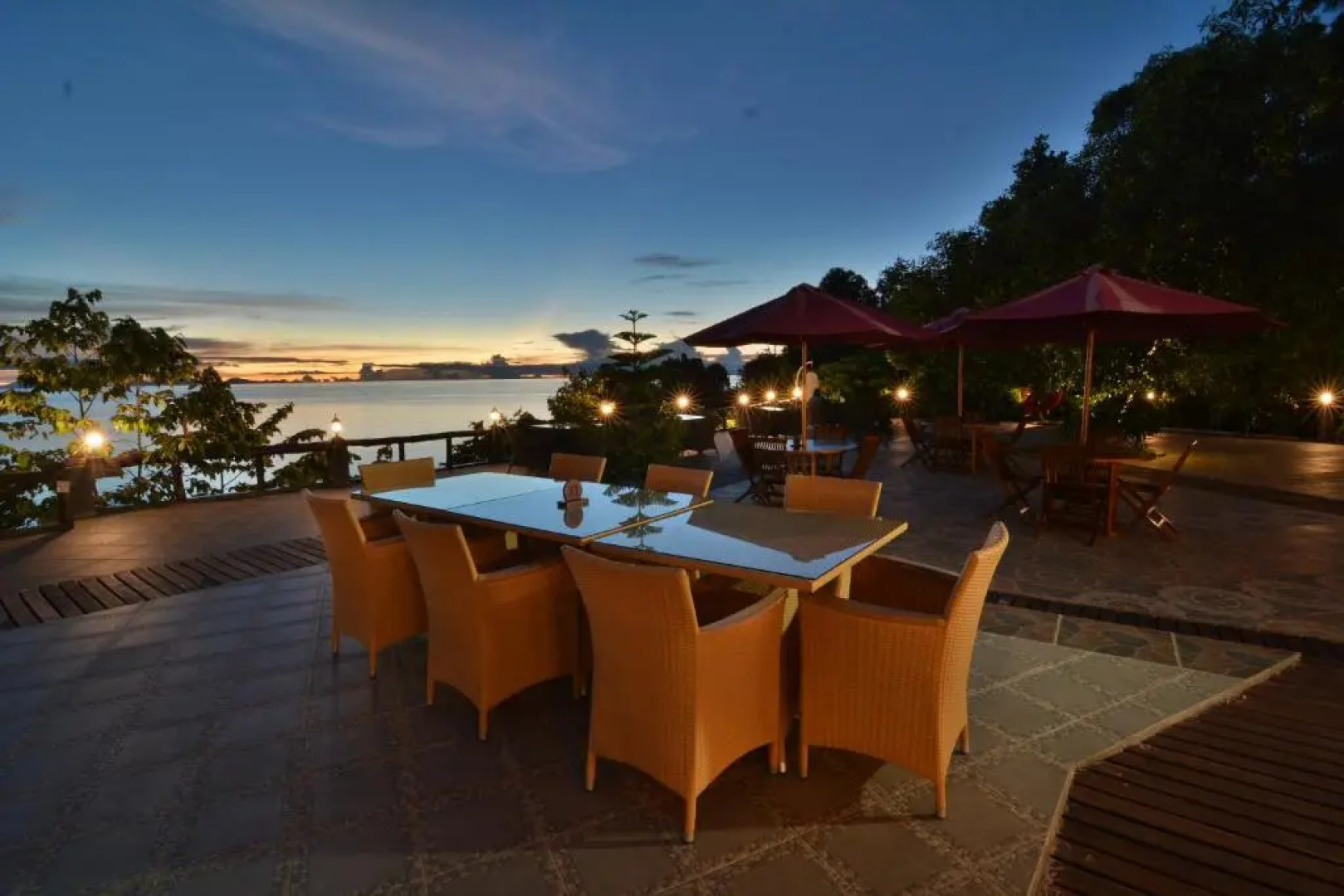 Kasuari Valley Beach Resort