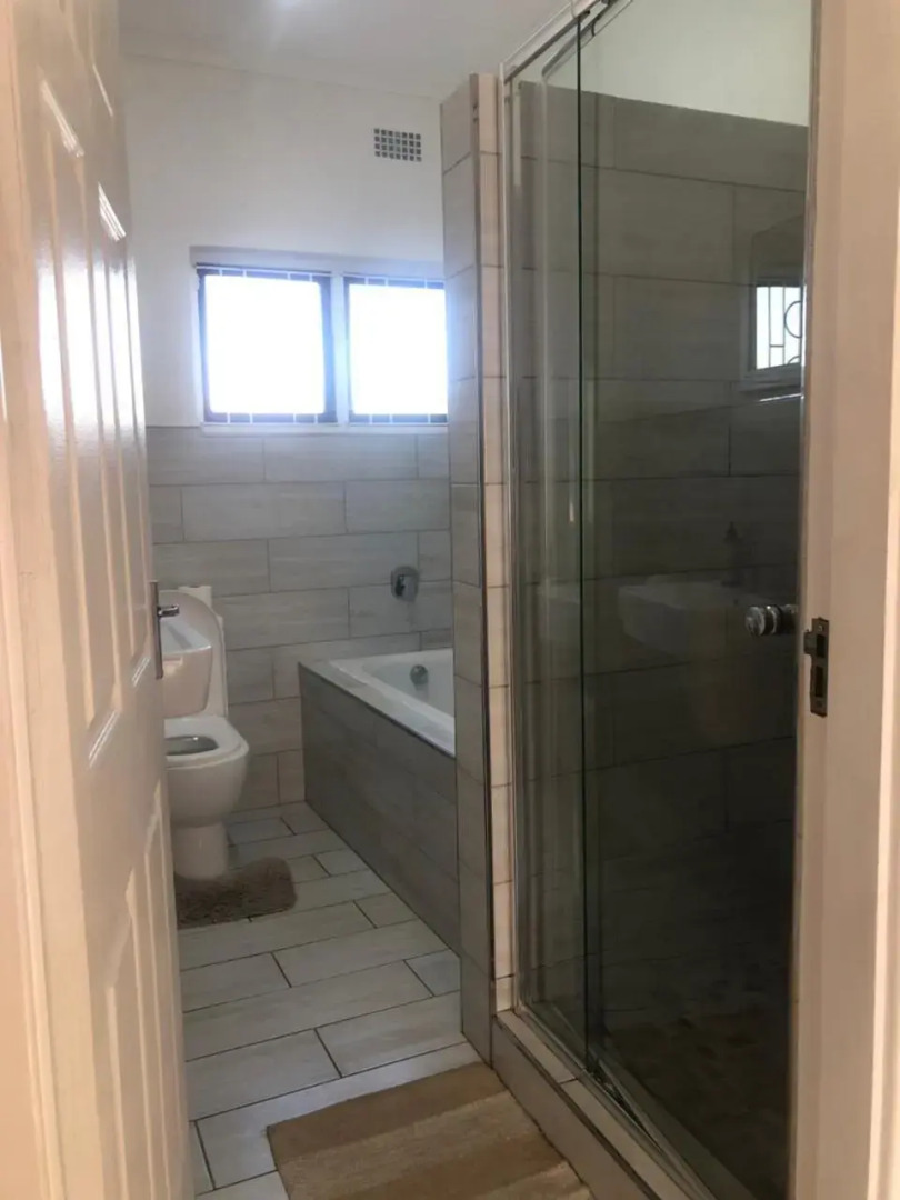 Danville Forest Guest House & Apartments