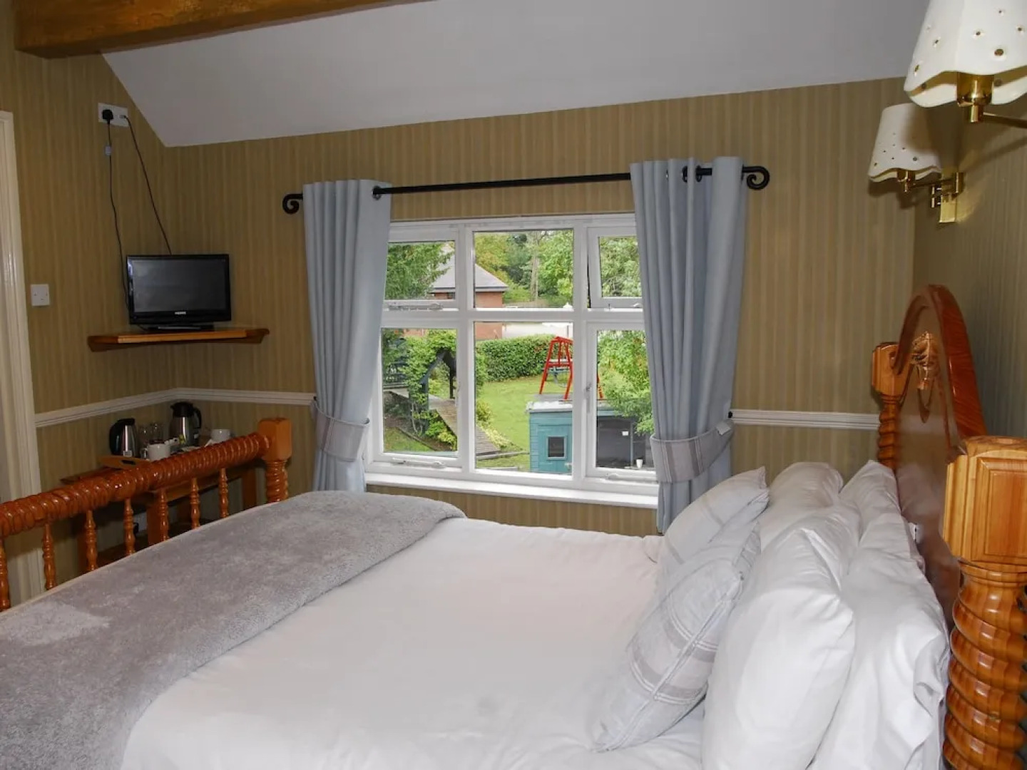 The Egerton Arms Country Inn