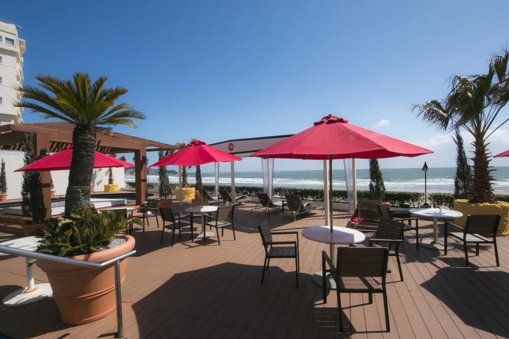 Sayan Terrace Hotel & Resort