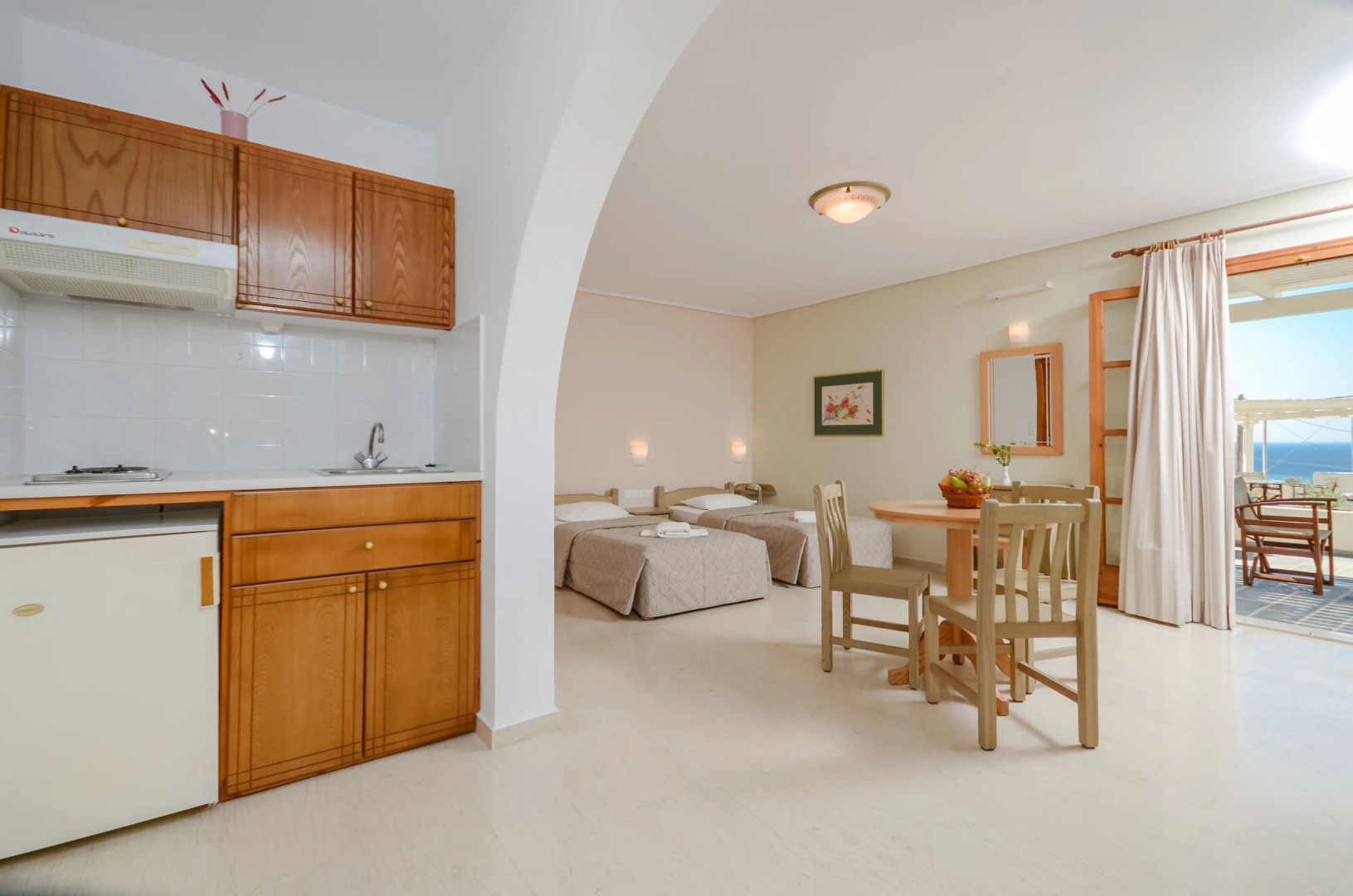 Proteas Hotel & Suites