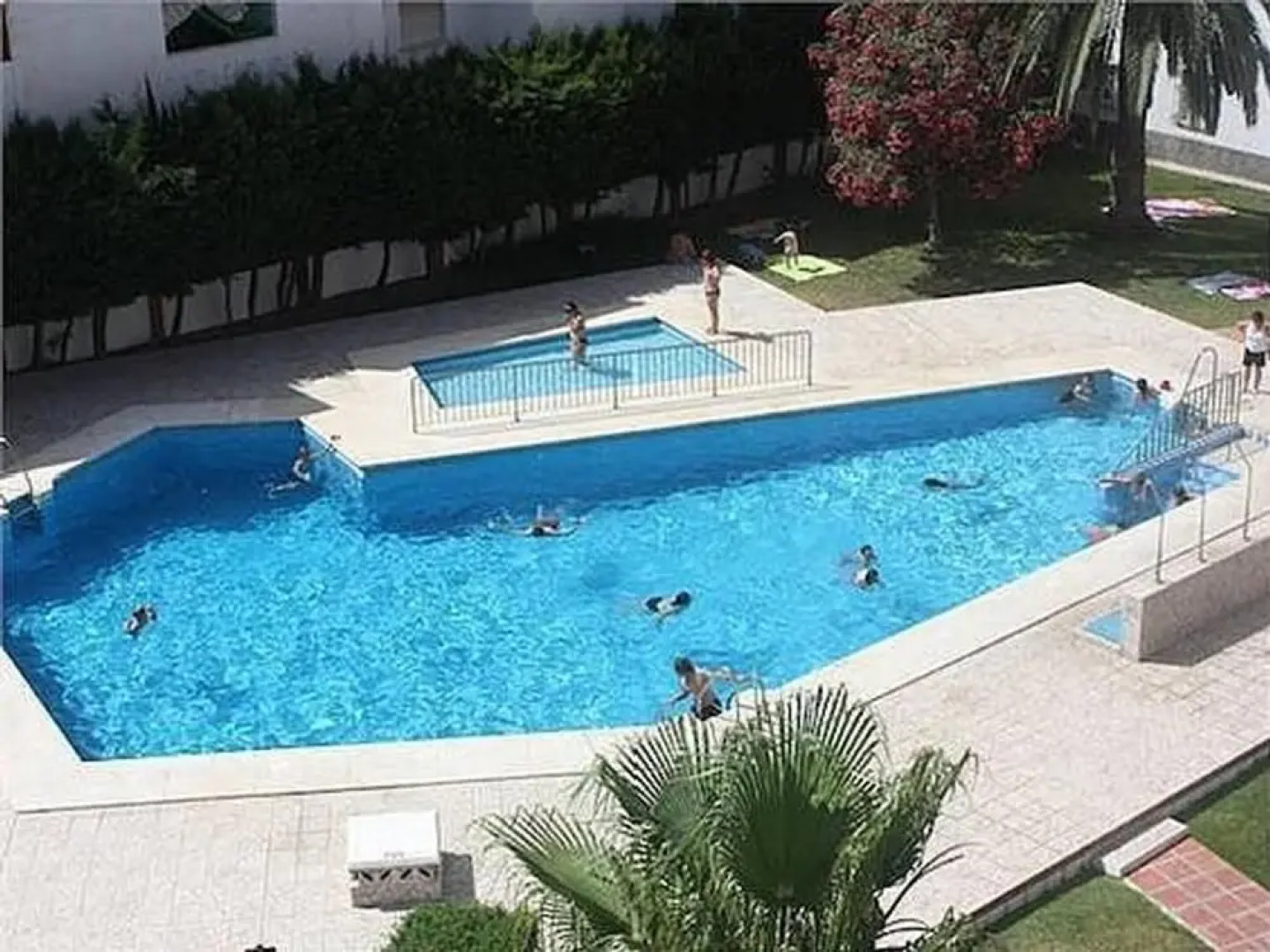 Apartment With one Bedroom in Torre del Mar, With Pool Access, Furnished Terrace and Wifi - 200 m From the Beach