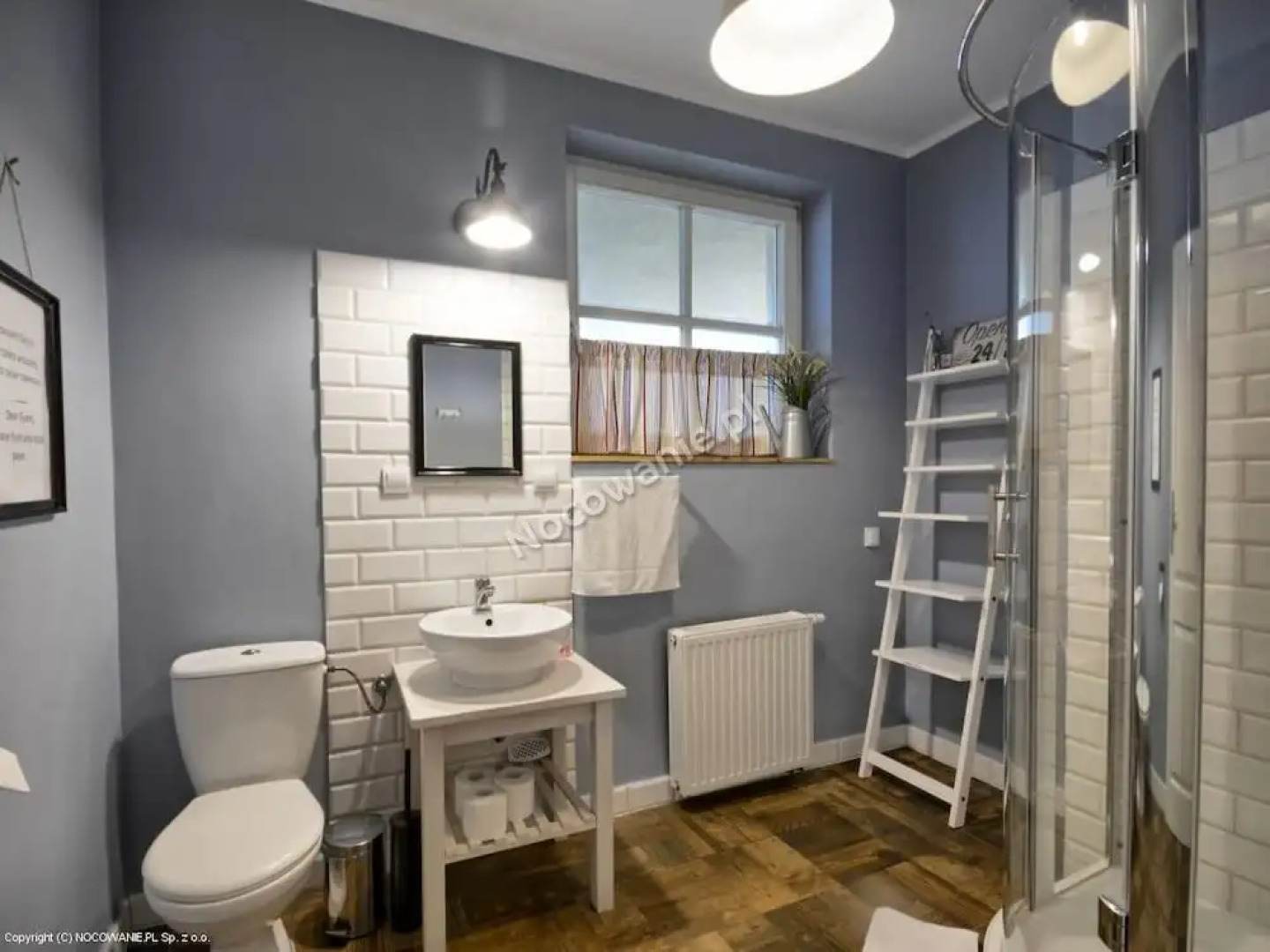 Sisters Lodge Hostel