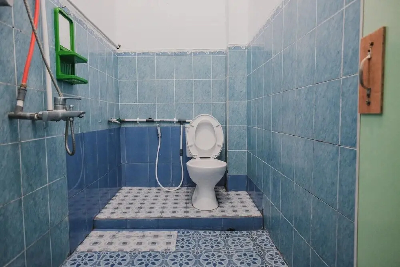 Hotel Umro by RedDoorz