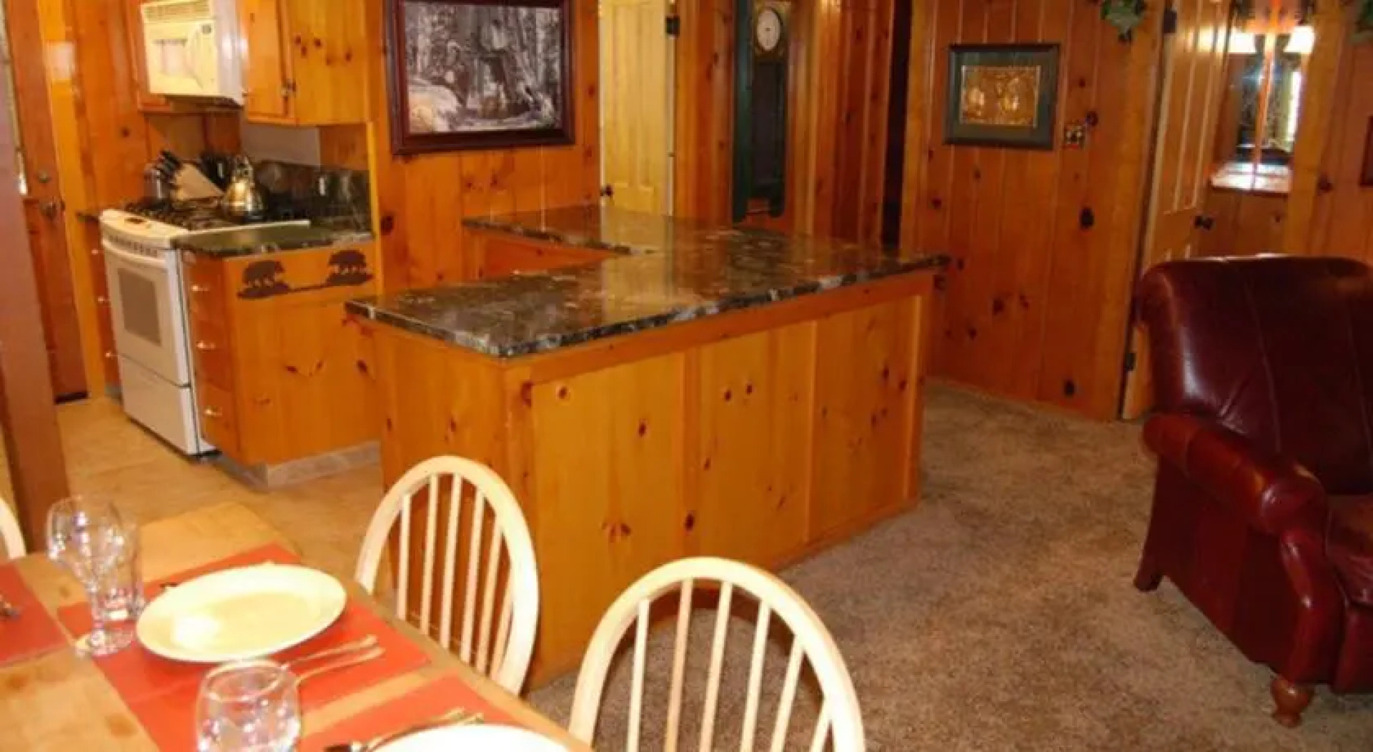 RedAwning Cabin #27 Raccoon Hollow