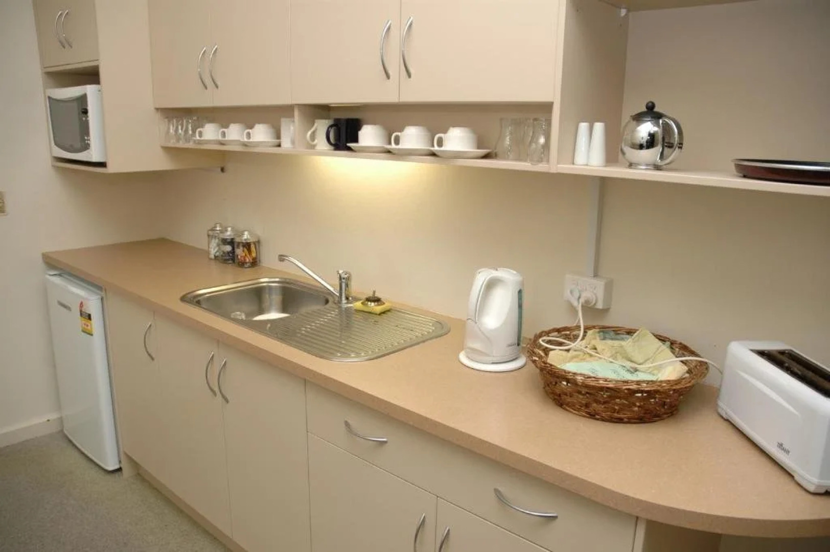 Belmore Hotel Maitland