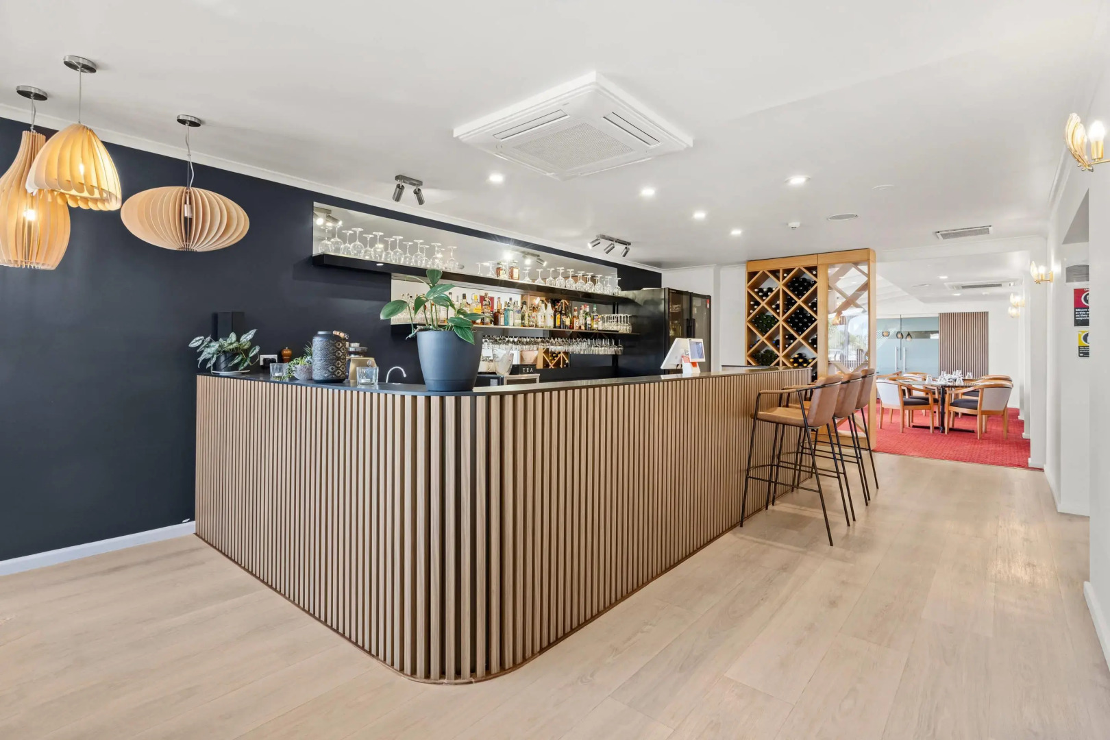 Comfort Inn All Seasons