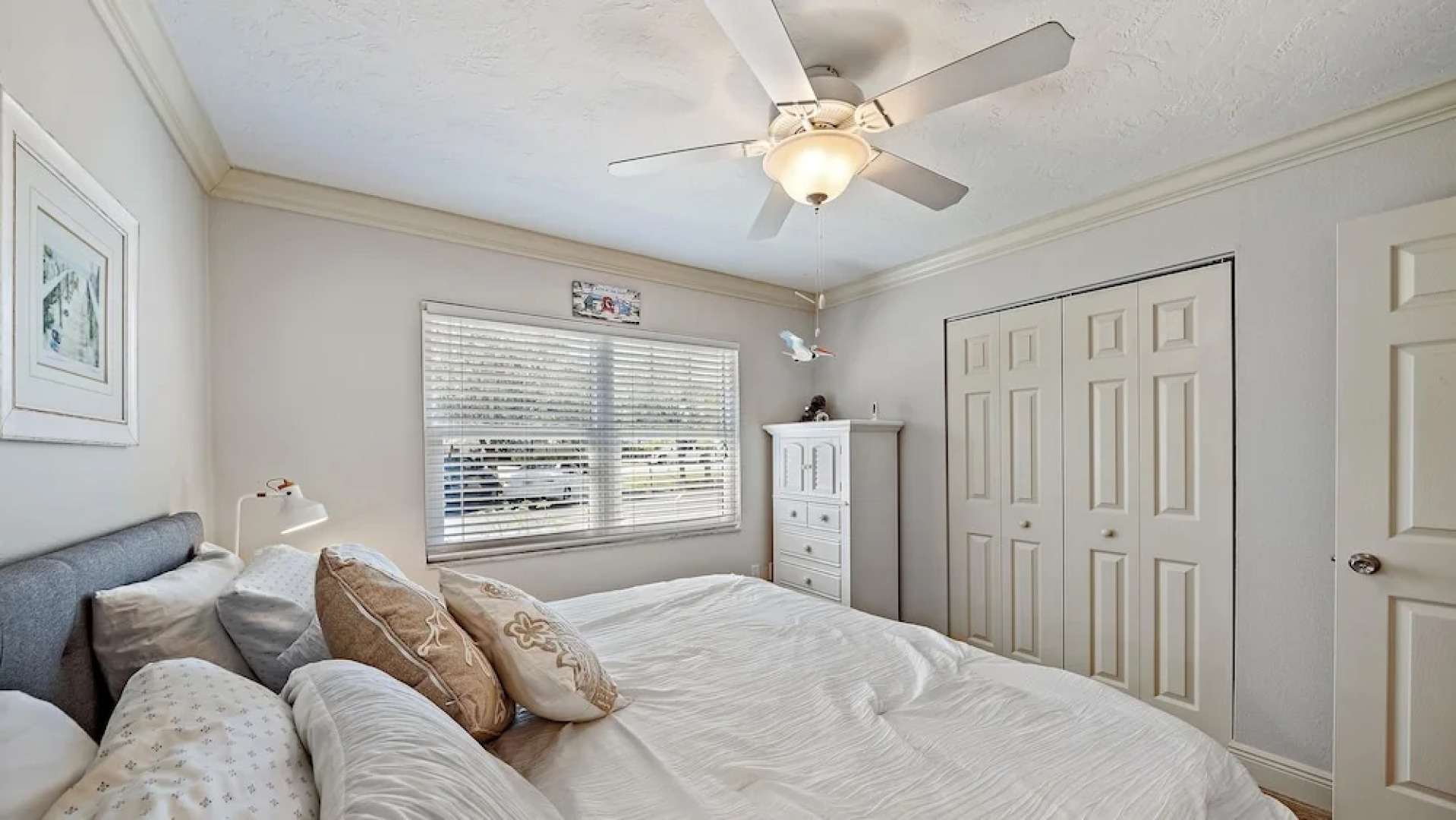 Sunset Sanctuary 2 Bedroom Condo by RedAwning