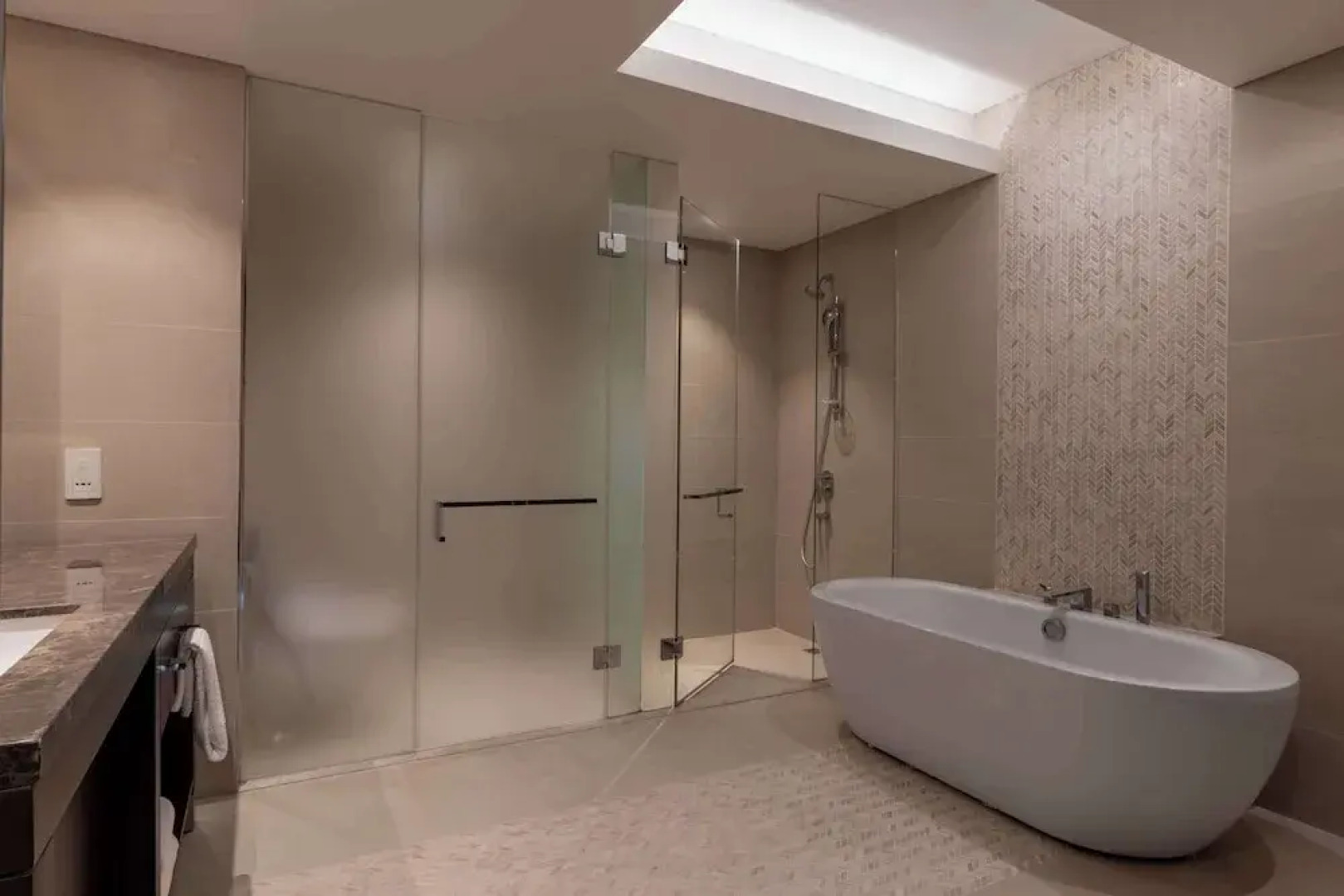 Radisson Blu Hotel, Conakry