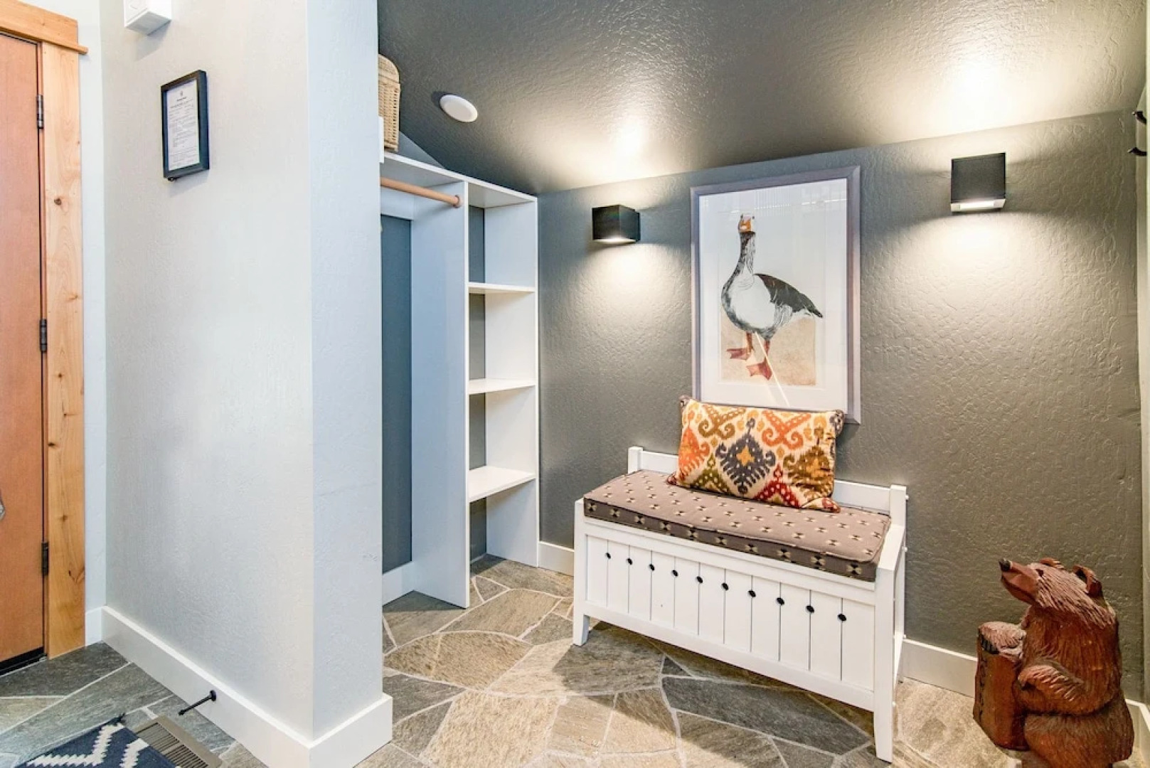 4br Lake View W/ Double Decks 4 Bedroom Cabin