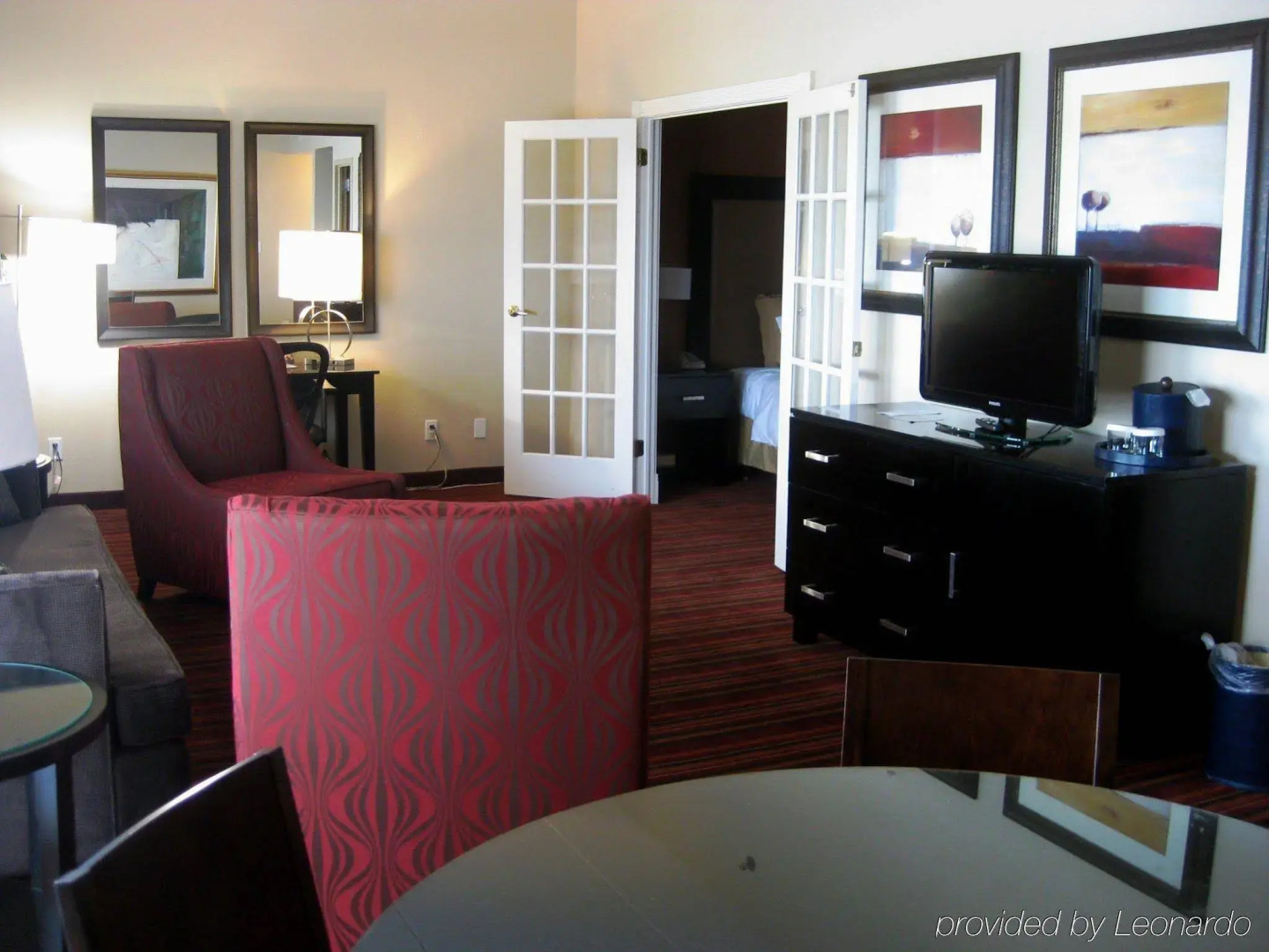 Sheraton Grand Rapids Airport Hotel