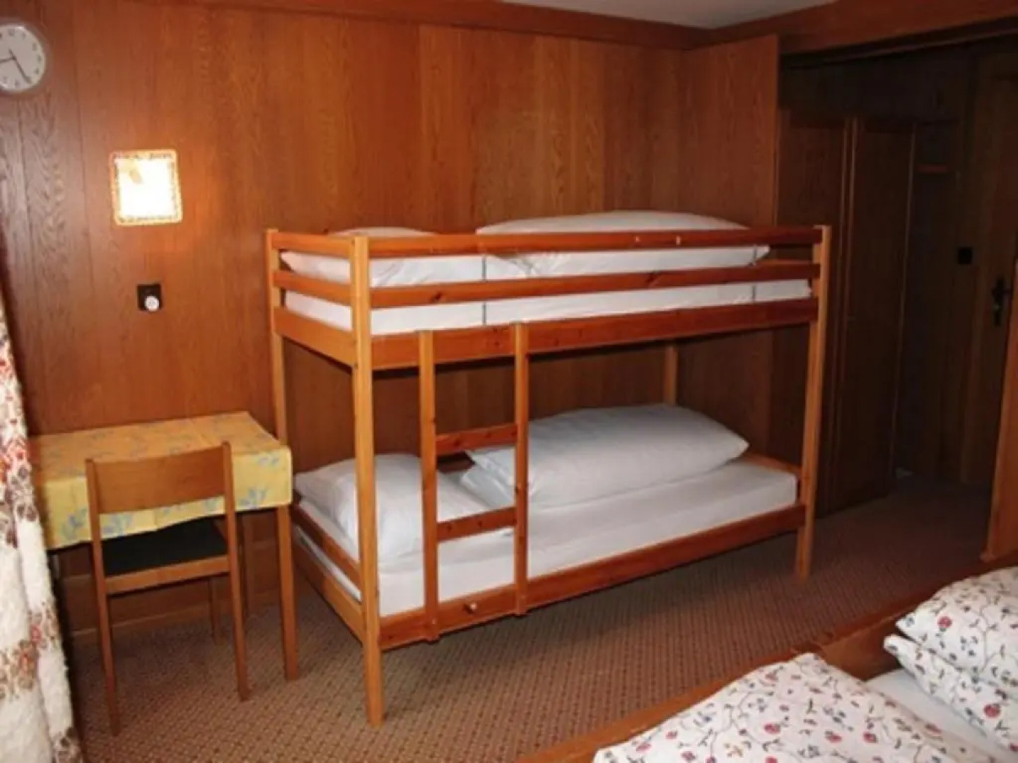 Heidi-Guesthouse-Amden Sternen