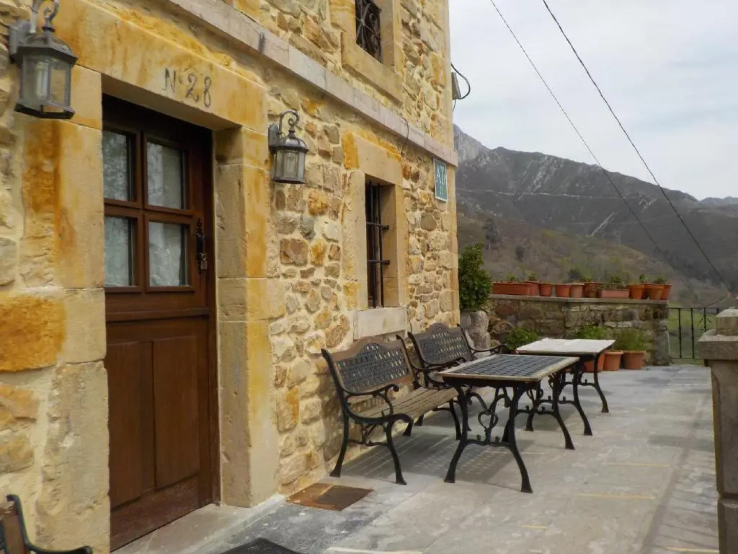 Apartamentos Rurales La Husteriza