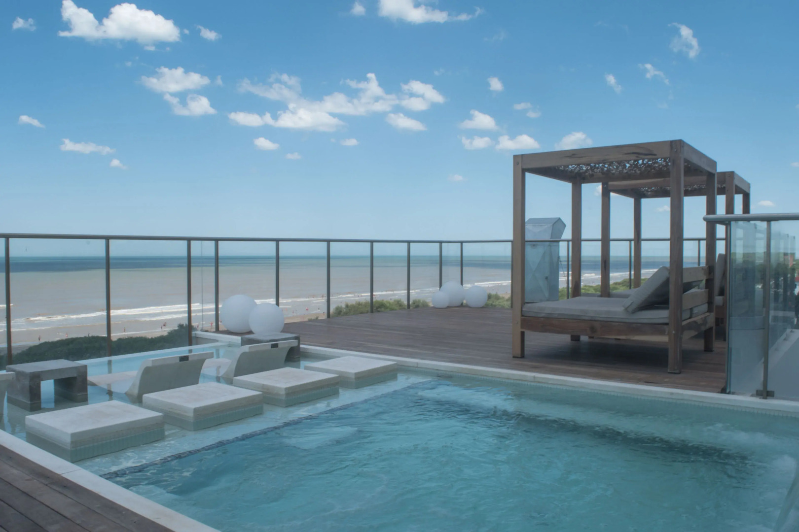 Almarena Apart Hotel Boutique