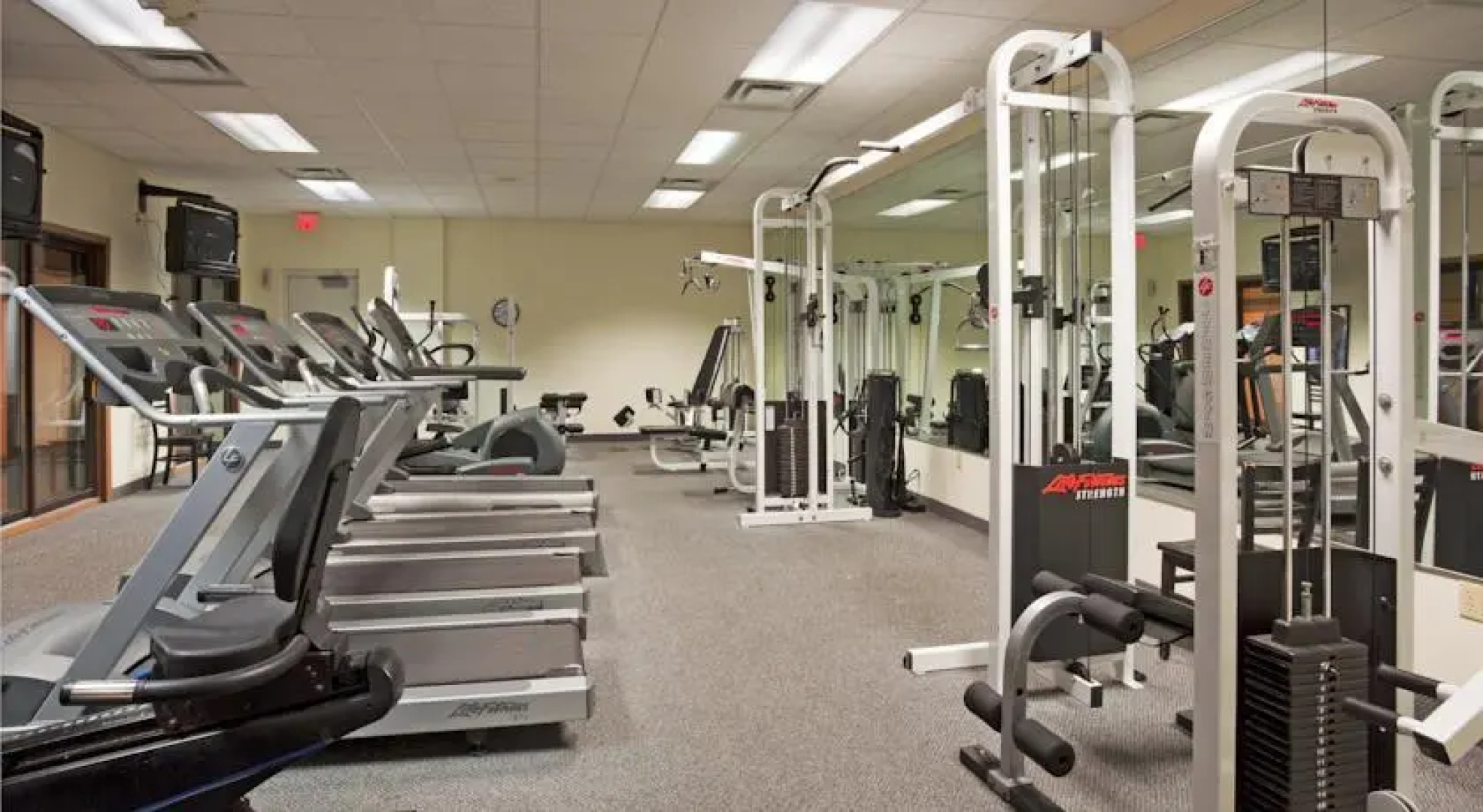 Holiday Inn Express & Suites St. Croix Valley