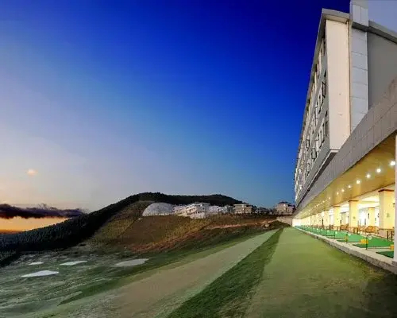 Empark Grand Hotel Tengchong - 3 Nights, Yunnan, China