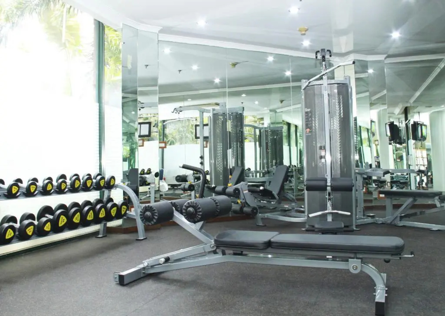 Aryaduta Suites Semanggi