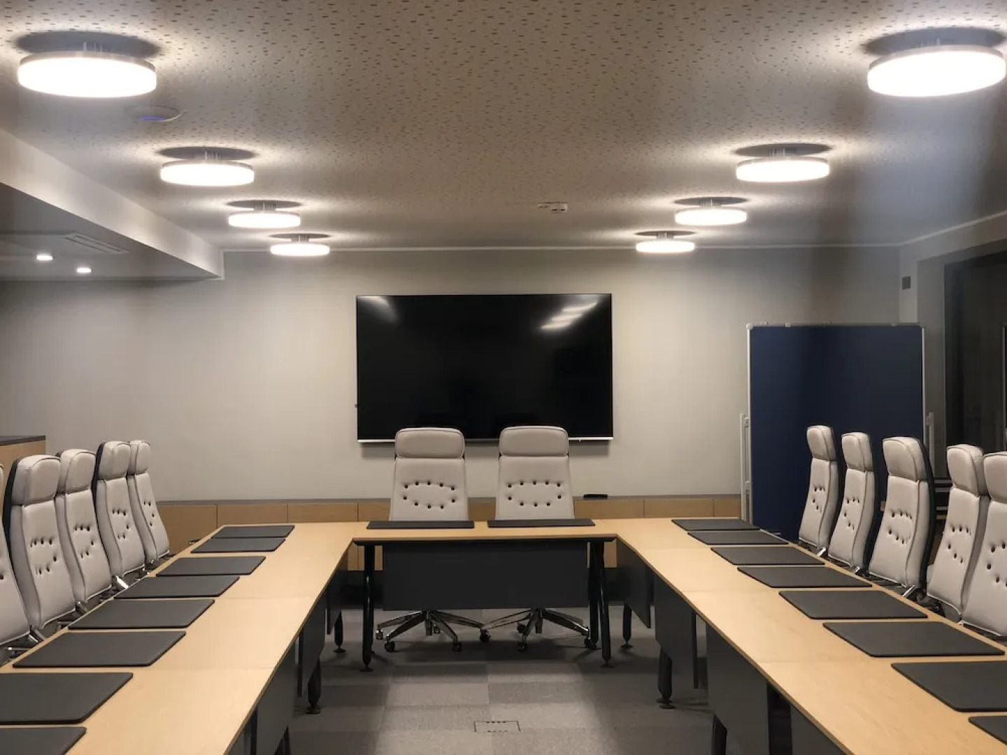 Intergroup Business & Design Hotel