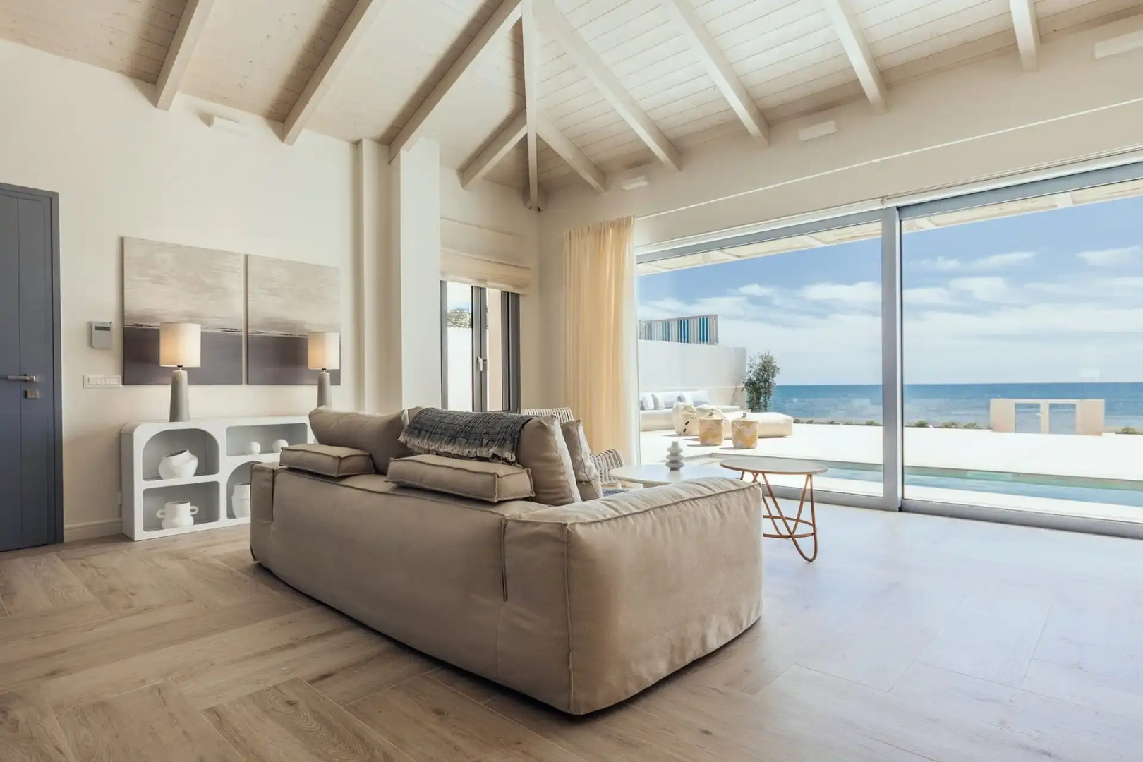 Salty Angel Sea Front Villa