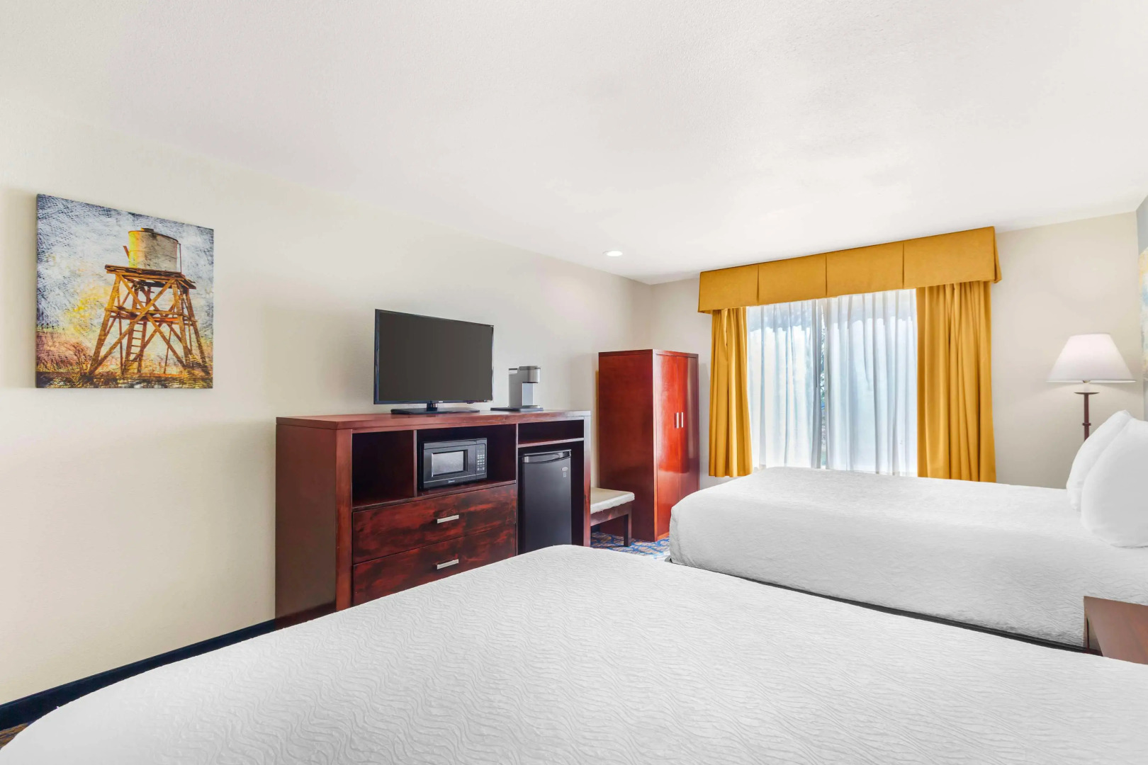 Best Western Plus Villa Del Lago Inn Patterson