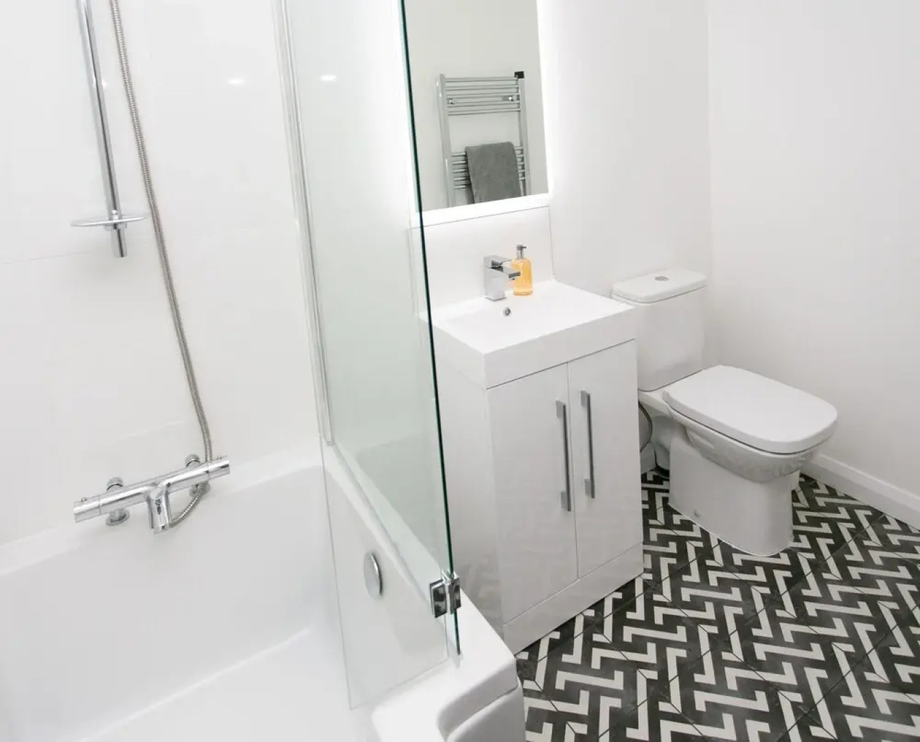 Coast & City - Eglinton Street