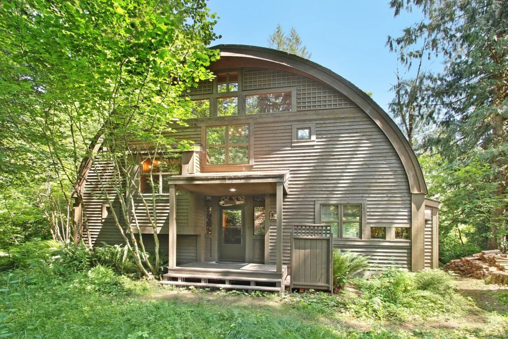 Barrel House at Timberlane Village - Two Bedroom Home with Hot Tub