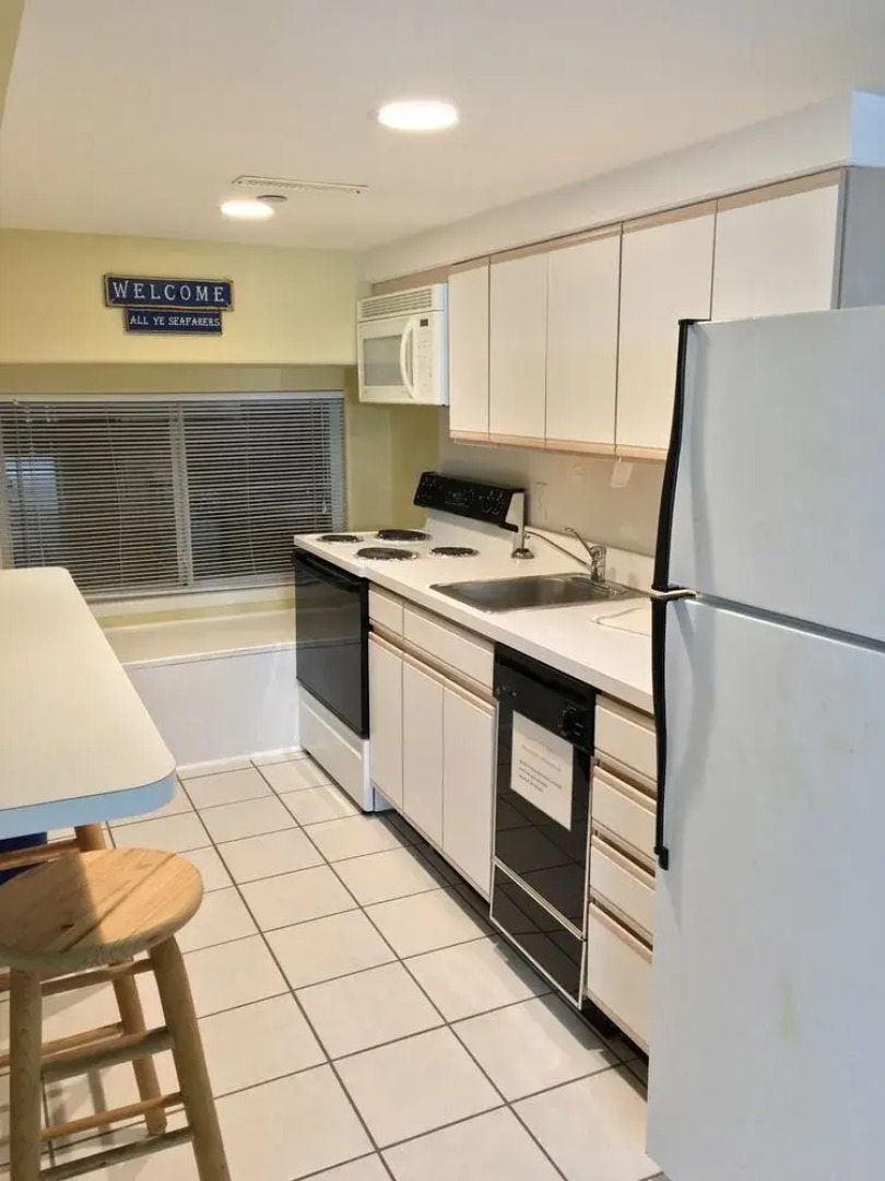 Riviera Resorts & Suites