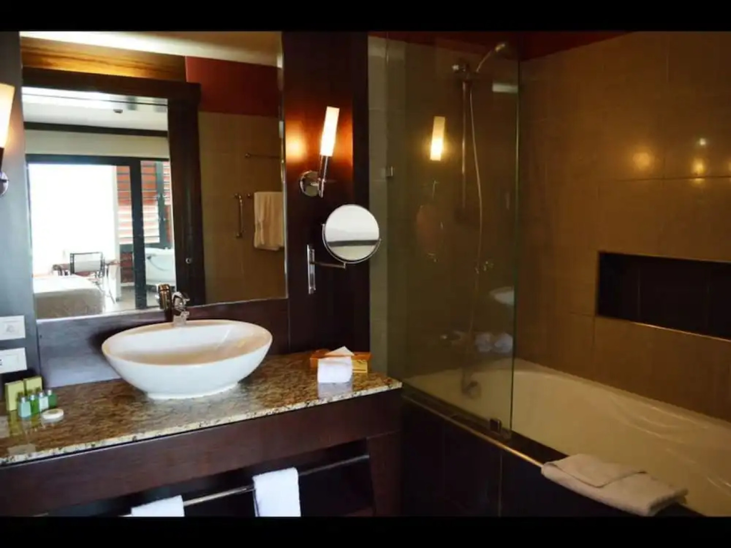 Pacific Studio - Tahiti