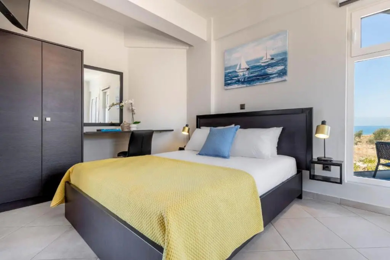 Diamond Kyparissia Suites