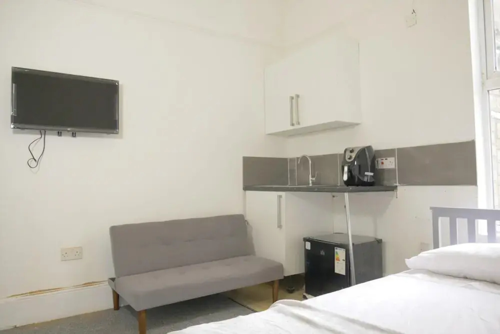 Cosy & Modern 1 Bed Studio