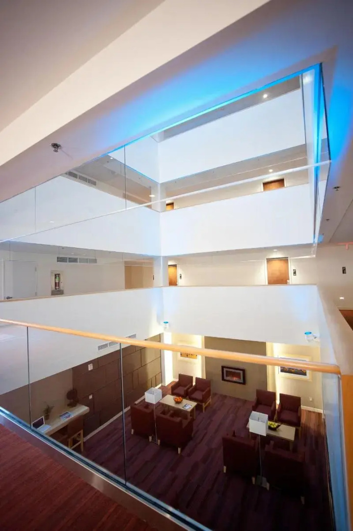 The Holman Grand Hotel