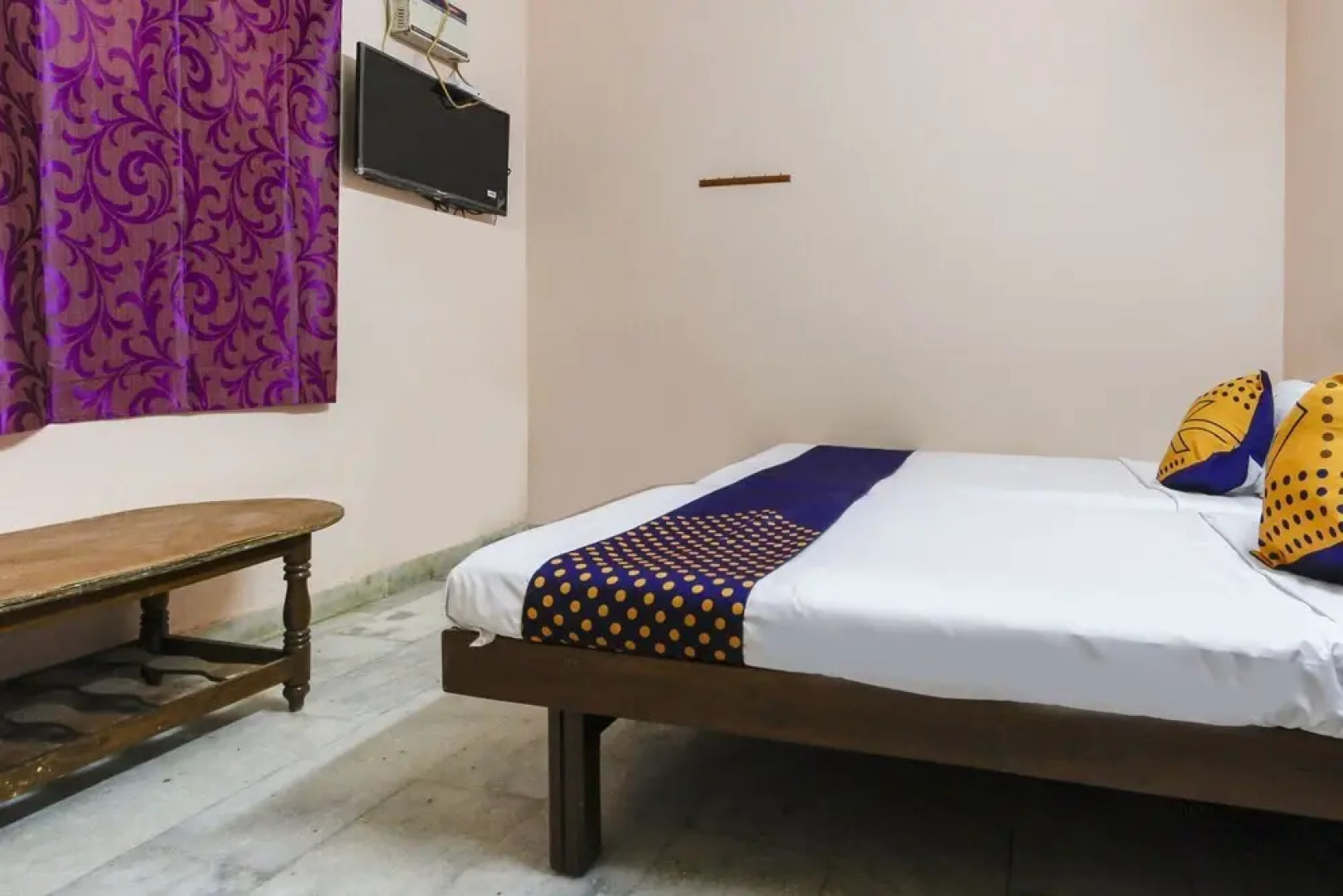 Hotel Meenakshi by OYO Rooms