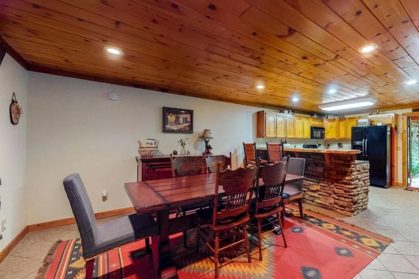 Cowboy Cabin on Stanley Creek