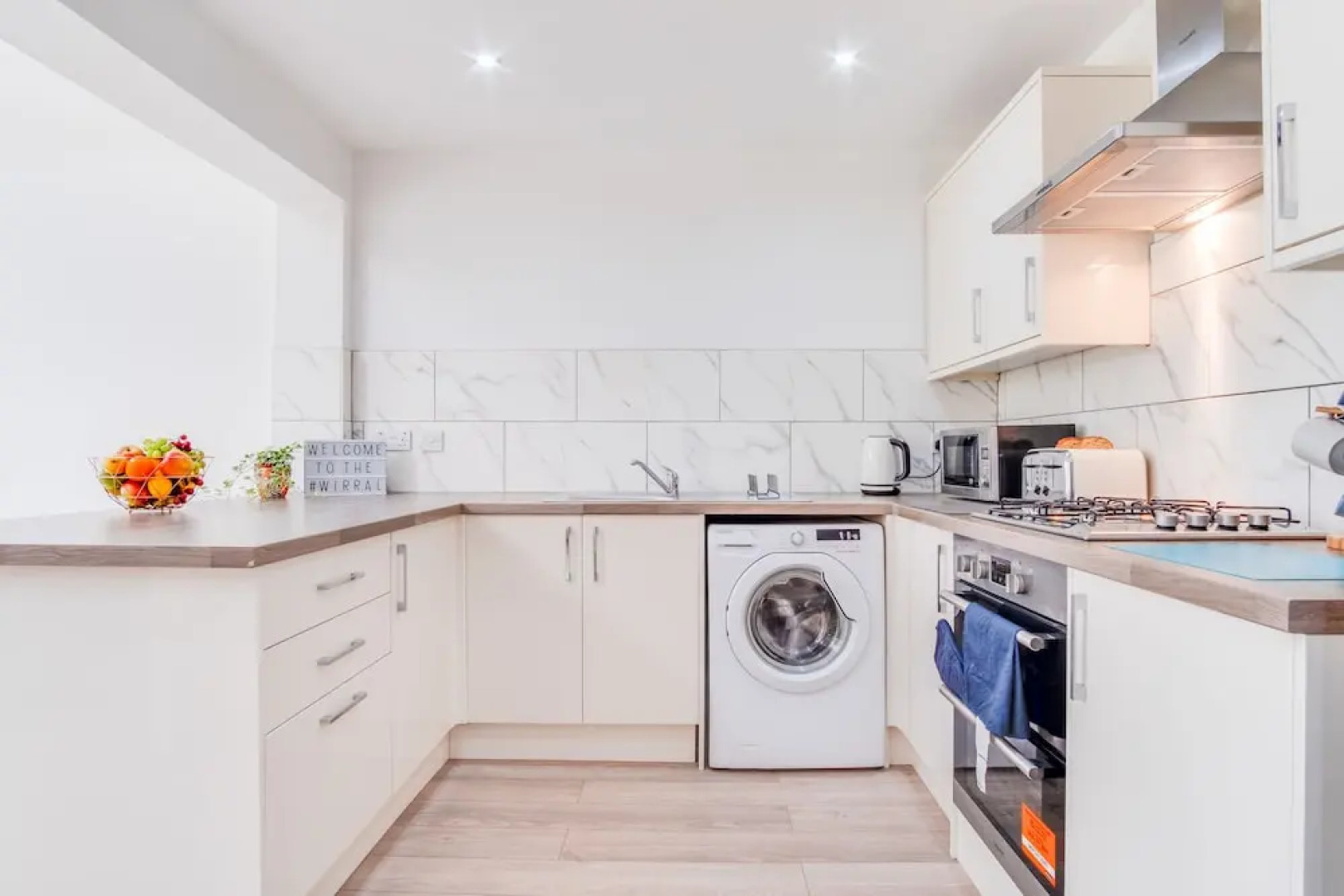 Luxury, Private, Wirral Bungalow