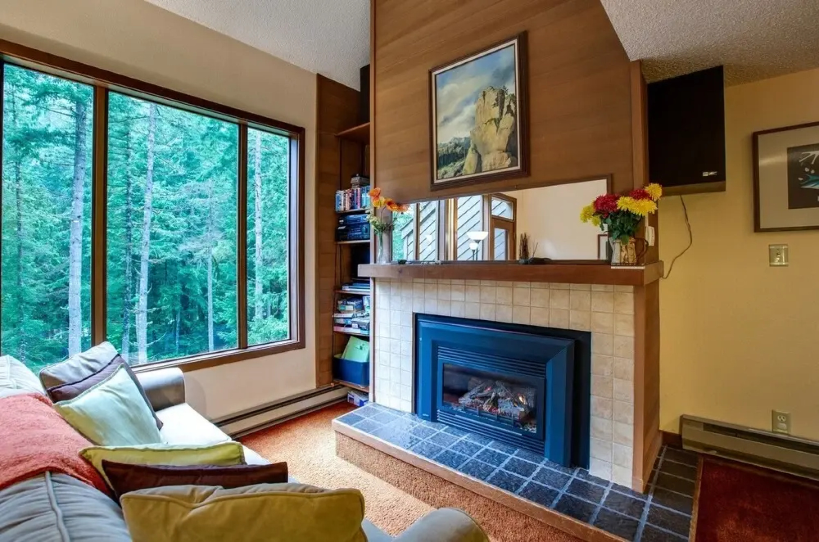 85sw - Fireplace - Washer/dryer - Dishwasher - Sleeps 4 2 Bedroom Home by RedAwning