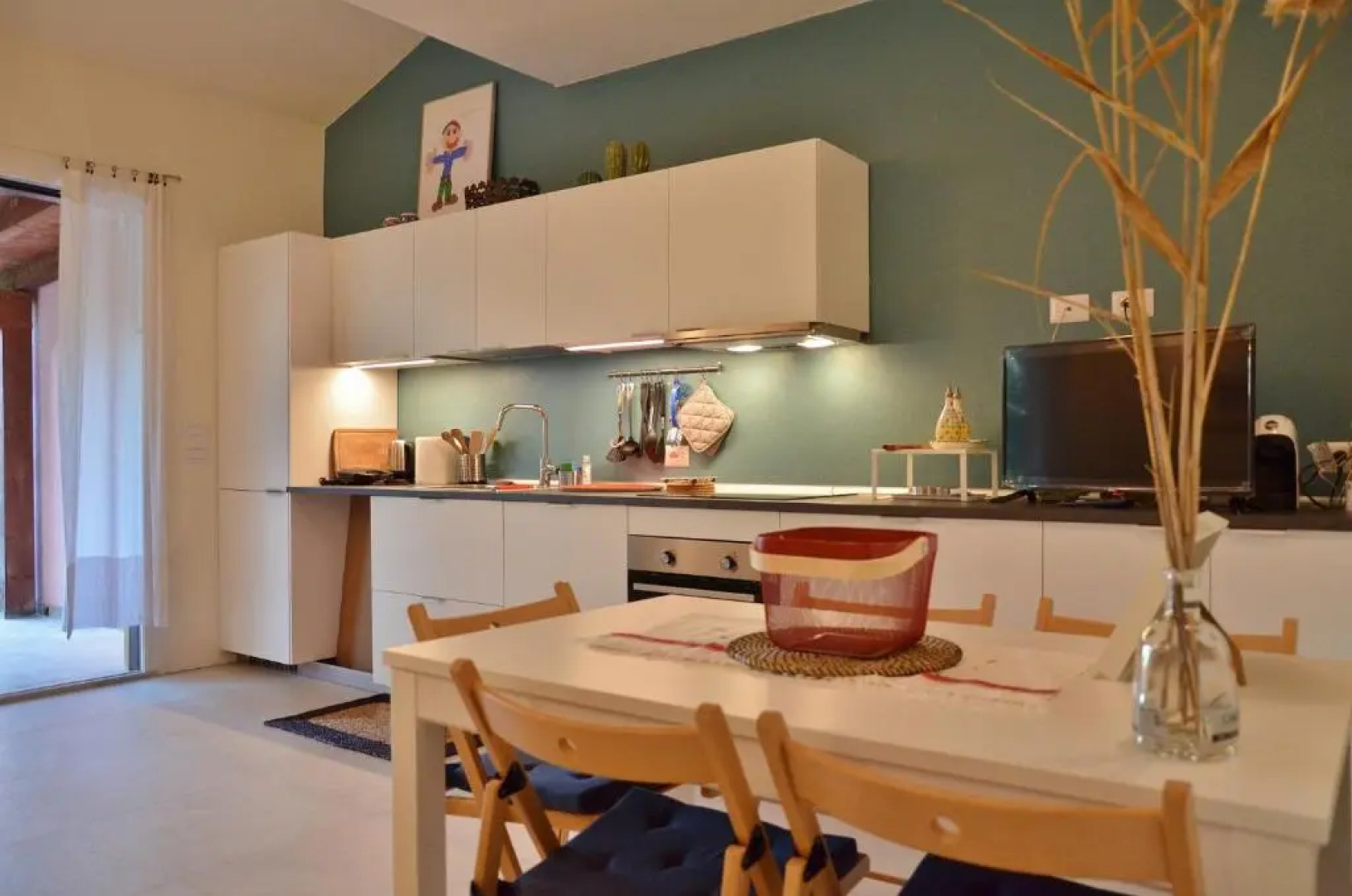 Villetta capo schiera 100 m dal mare