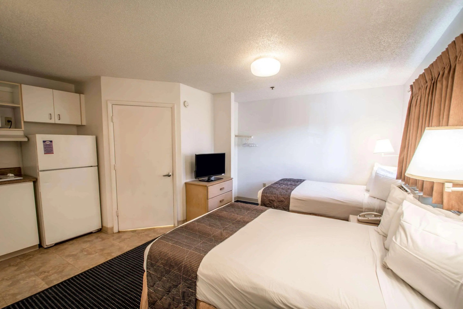 Suburban Studios Stuart near Federal Hwy 1