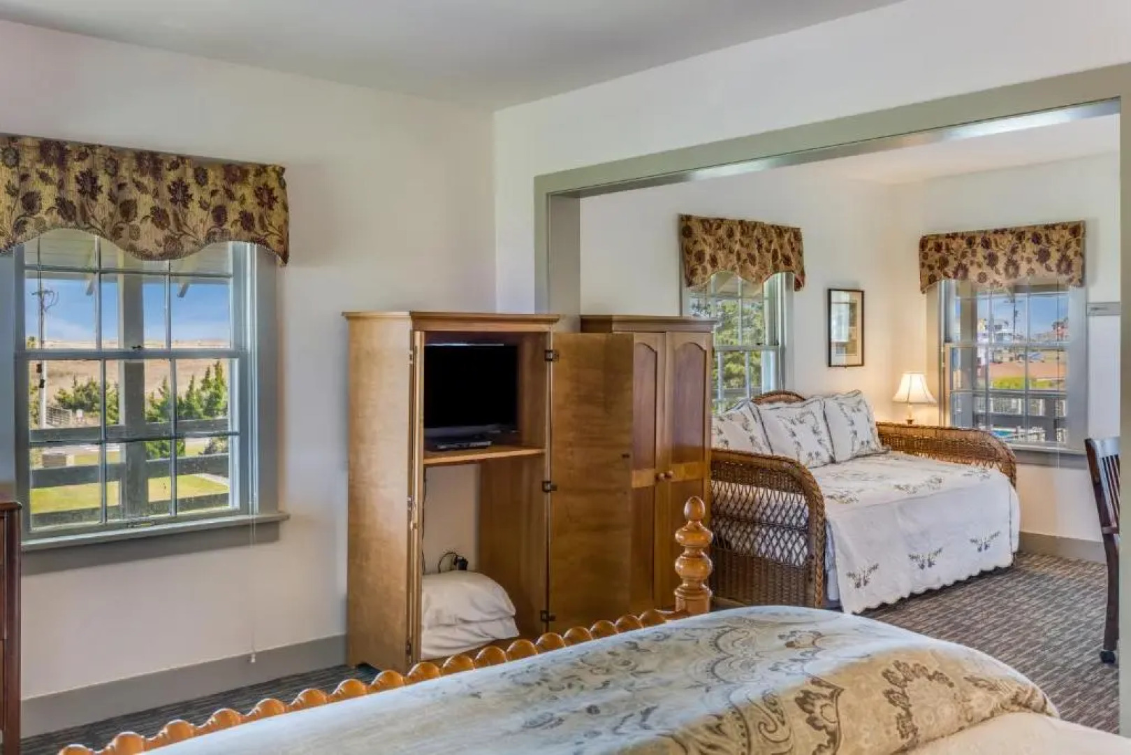 The First Colony Inn